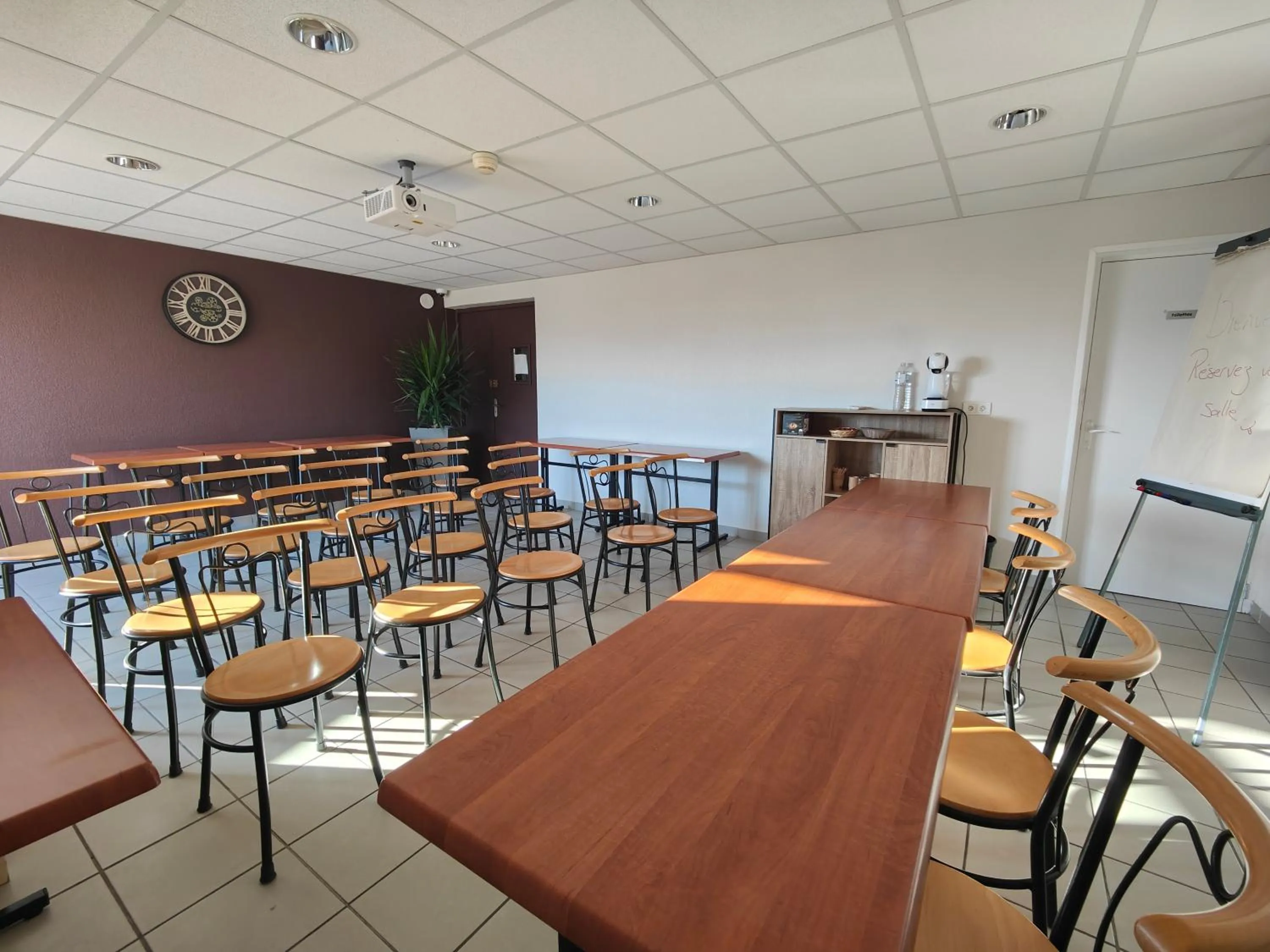 Banquet/Function facilities in Cit'Hotel Restaurant du Bowling de Millau
