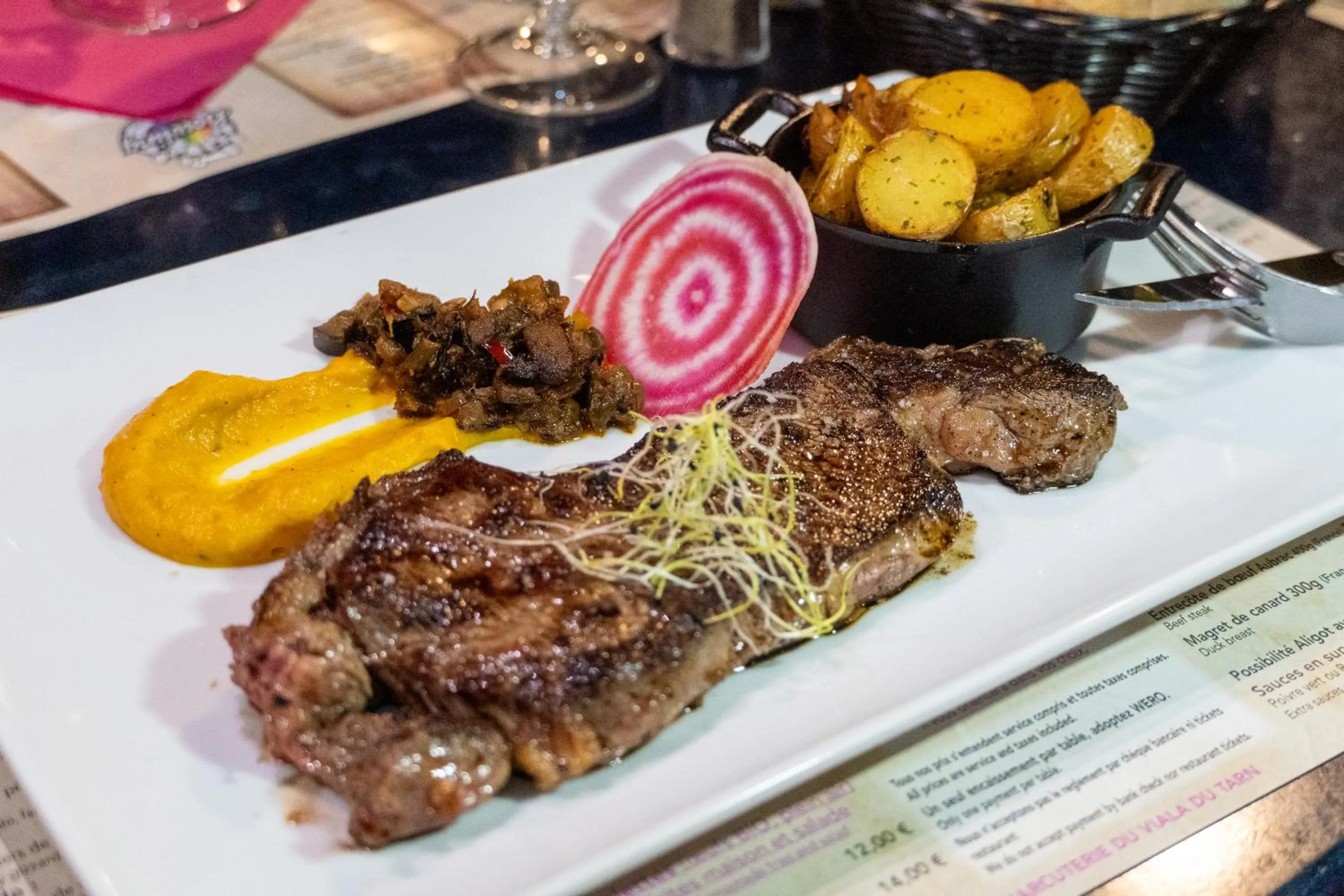 Restaurant/places to eat in Cit'Hotel Restaurant du Bowling de Millau