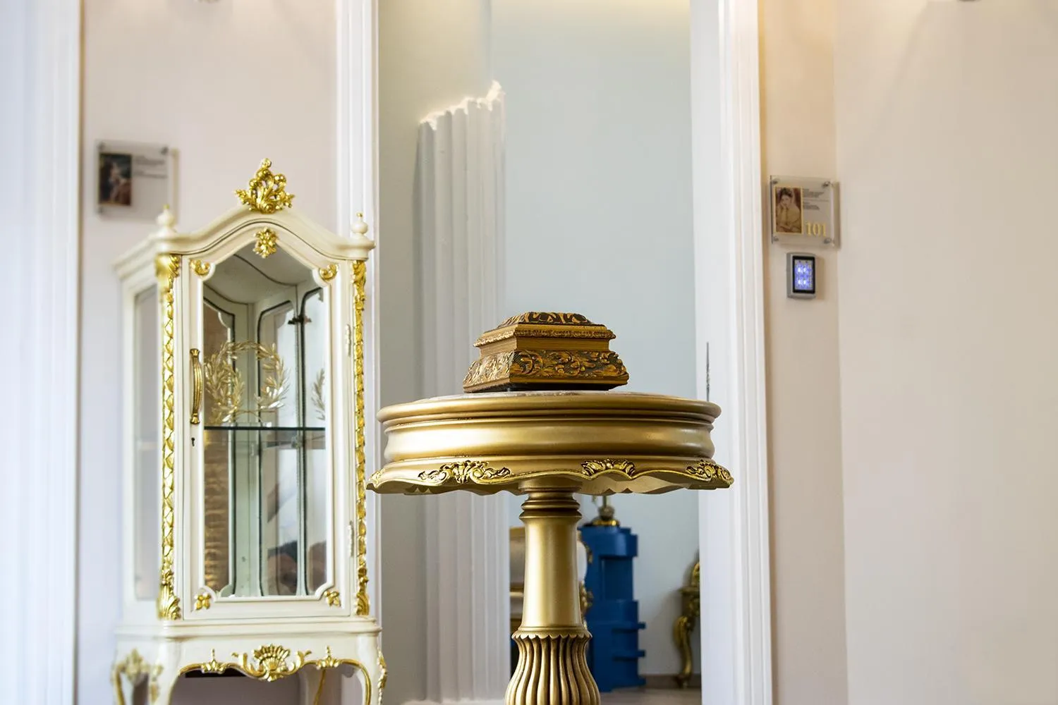 Decorative detail in 9 Muses Hotel