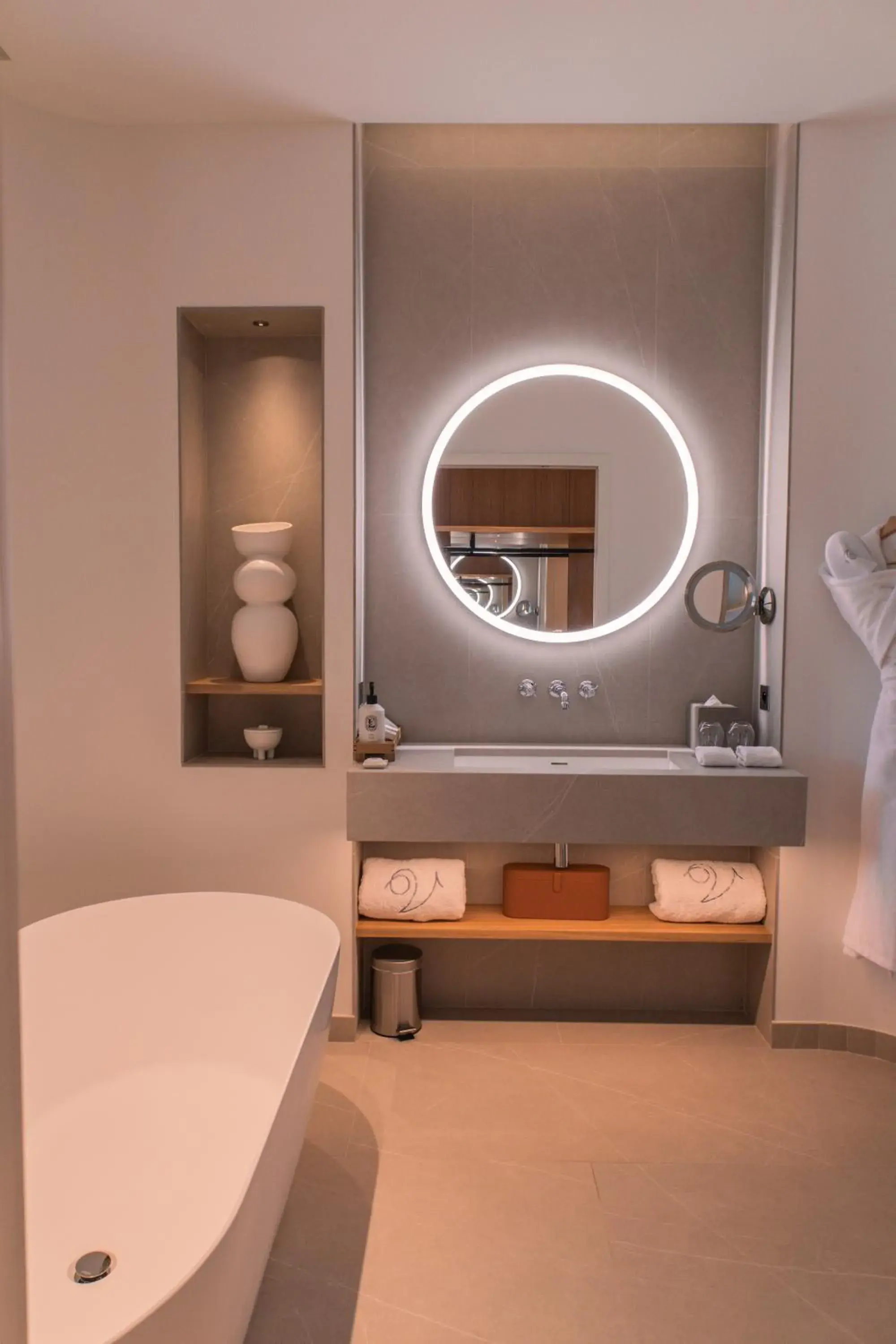 Privilege Junior Suite with terrace-New Building in Domaine de Verchant & Spa - Relais & Châteaux Privilege Junior Suite with terrace-New Building in Domaine de Verchant & Spa - Relais & Châteaux