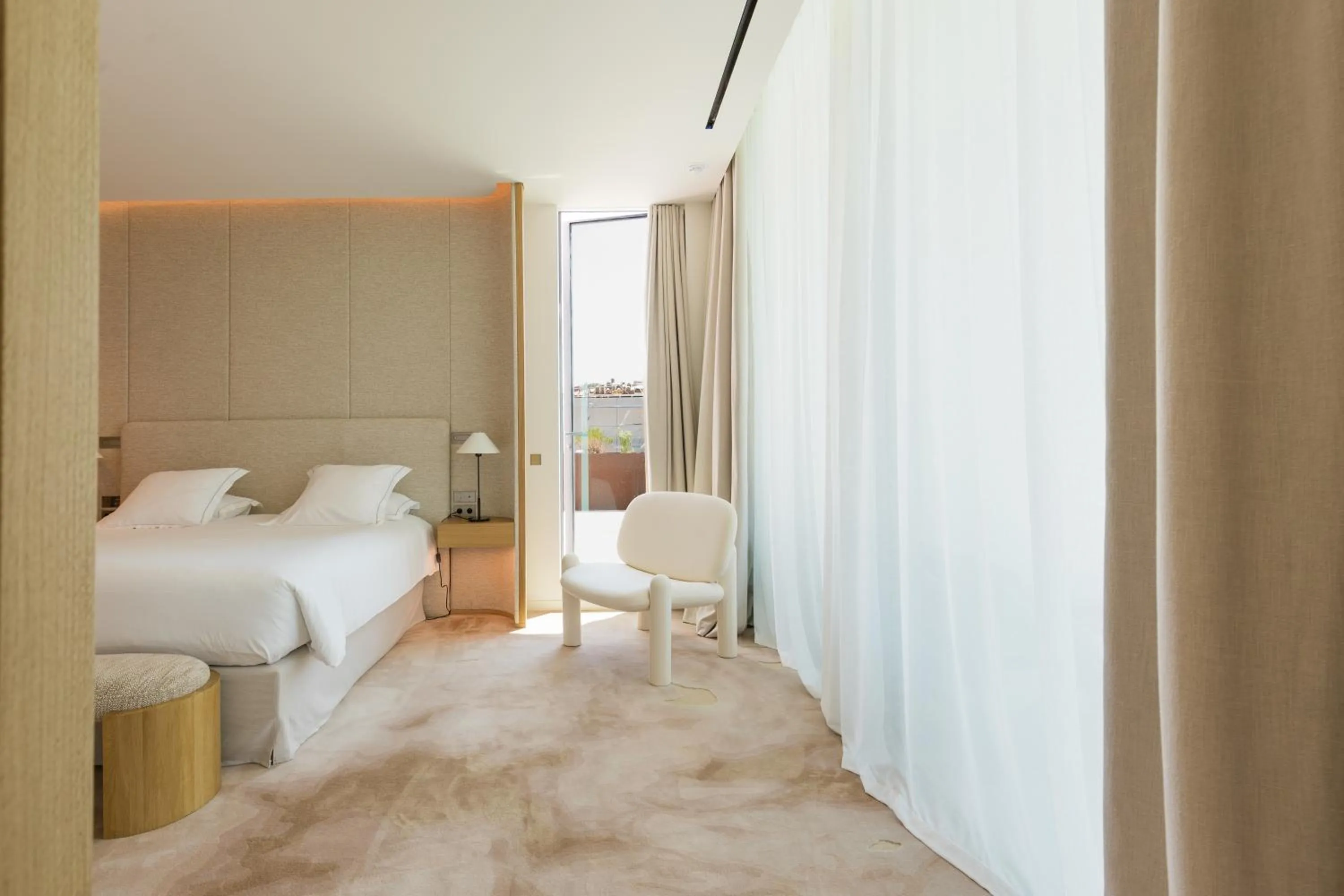 Bed in Domaine de Verchant & Spa - Relais & Châteaux