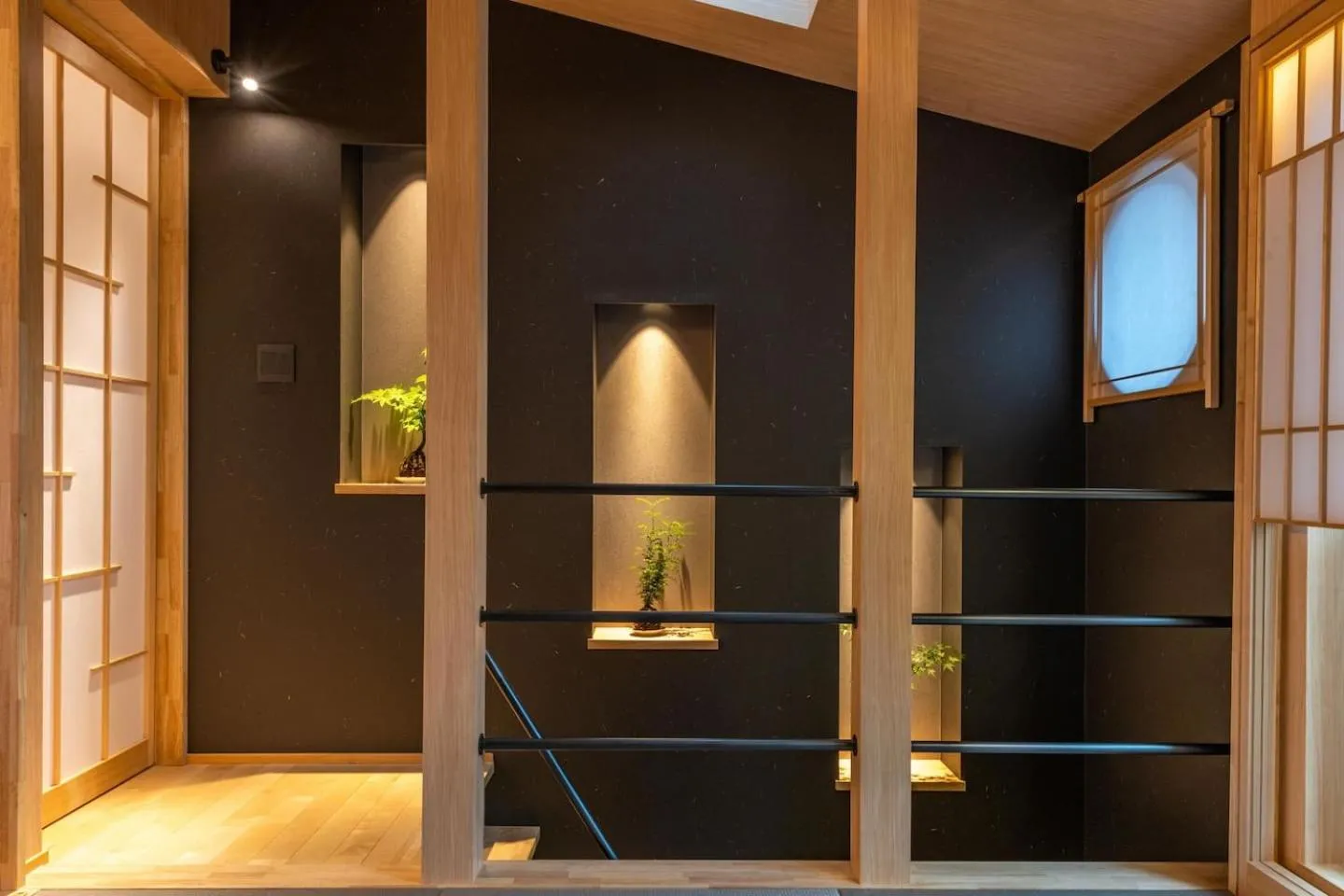 Decorative detail in TABITABI STAY SHINSEN