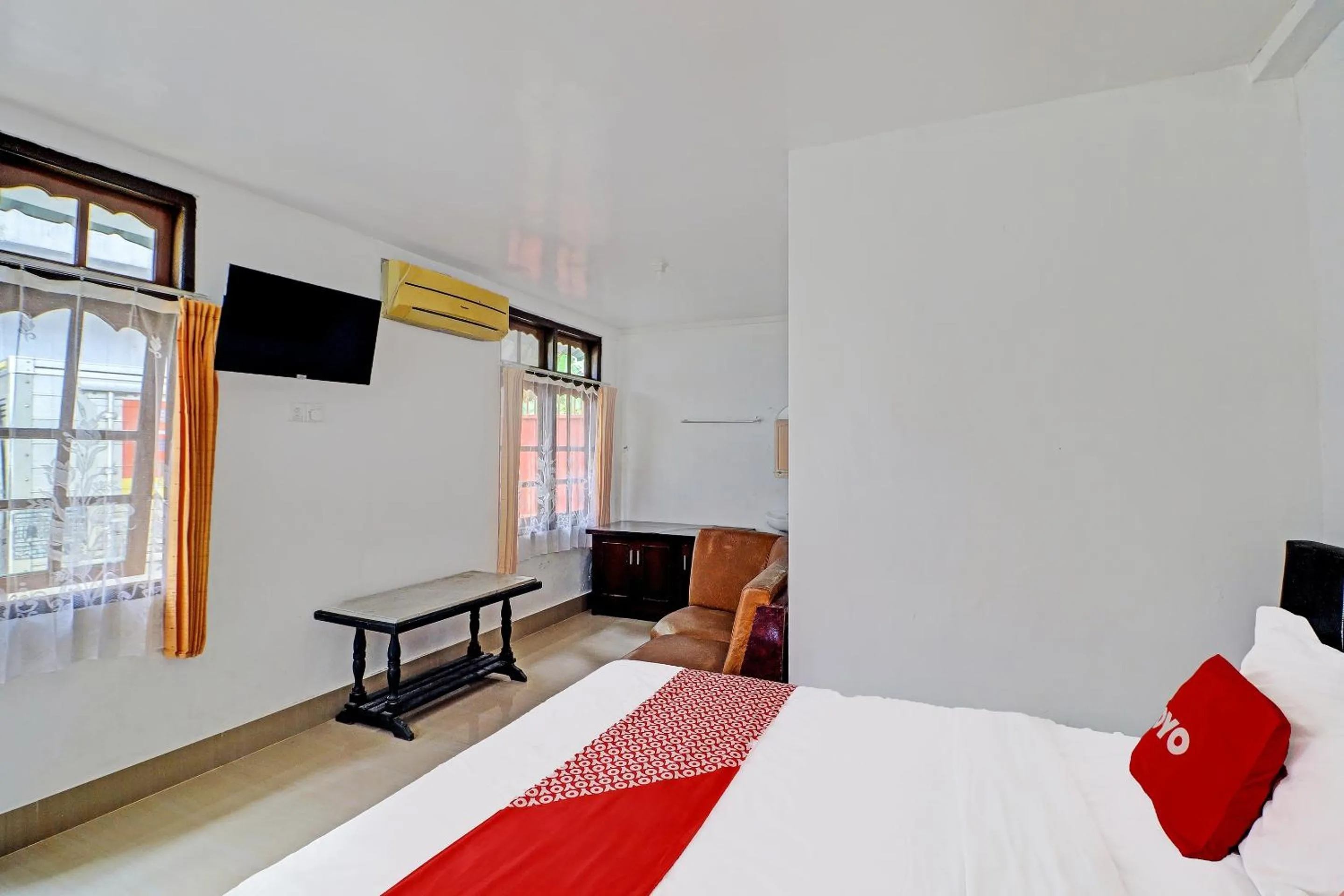 Bedroom, Bed in Hotel O Gusti Residence