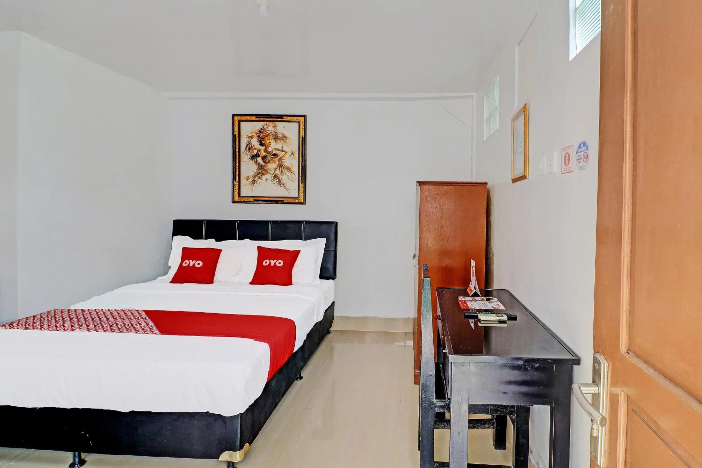 Bedroom, Bed in Hotel O Gusti Residence