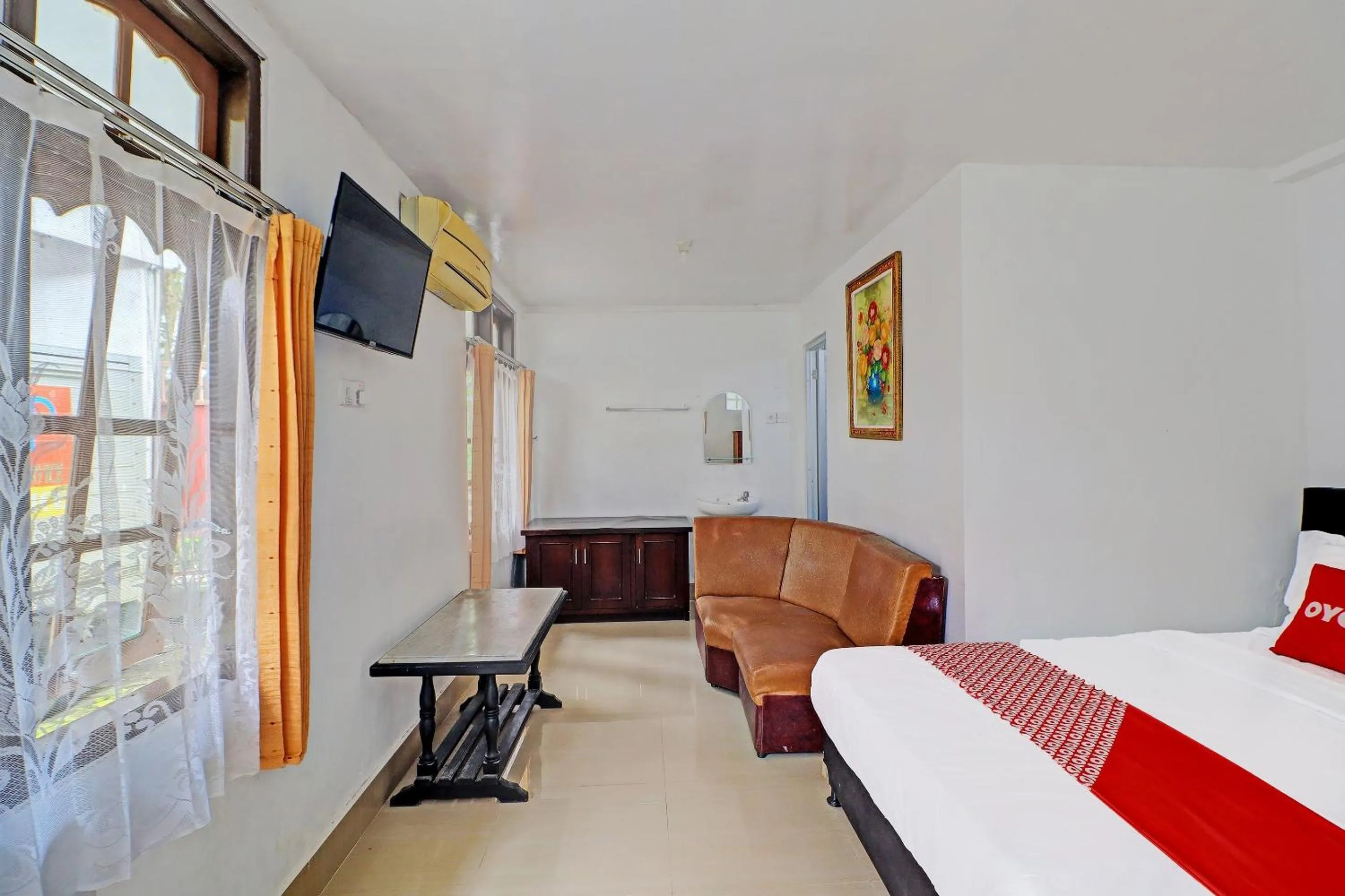Bedroom, Bed in Hotel O Gusti Residence