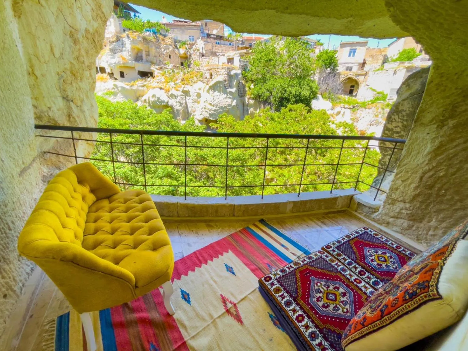 Balcony/Terrace in Heritage Cave Suites