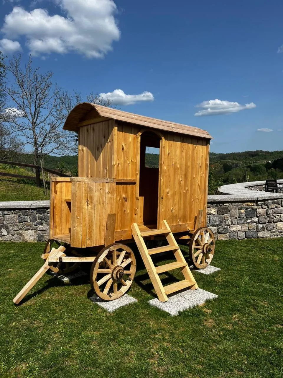 Garden in Vinica Castle Boutique & Spa Hotel