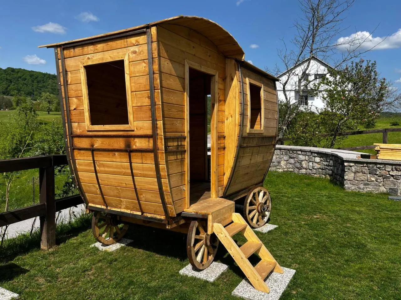 Garden in Vinica Castle Boutique & Spa Hotel