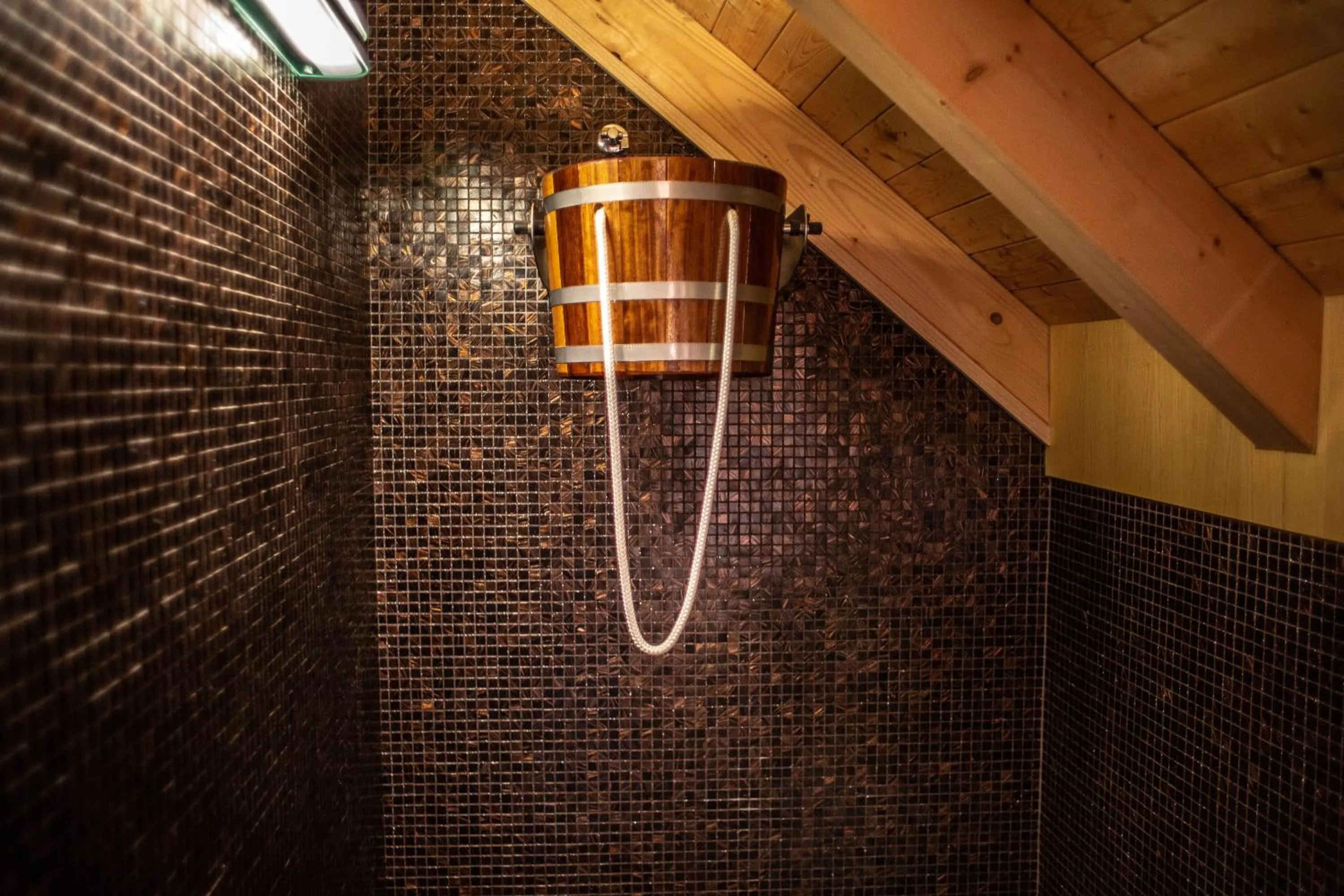 Shower in Vinica Castle Boutique & Spa Hotel