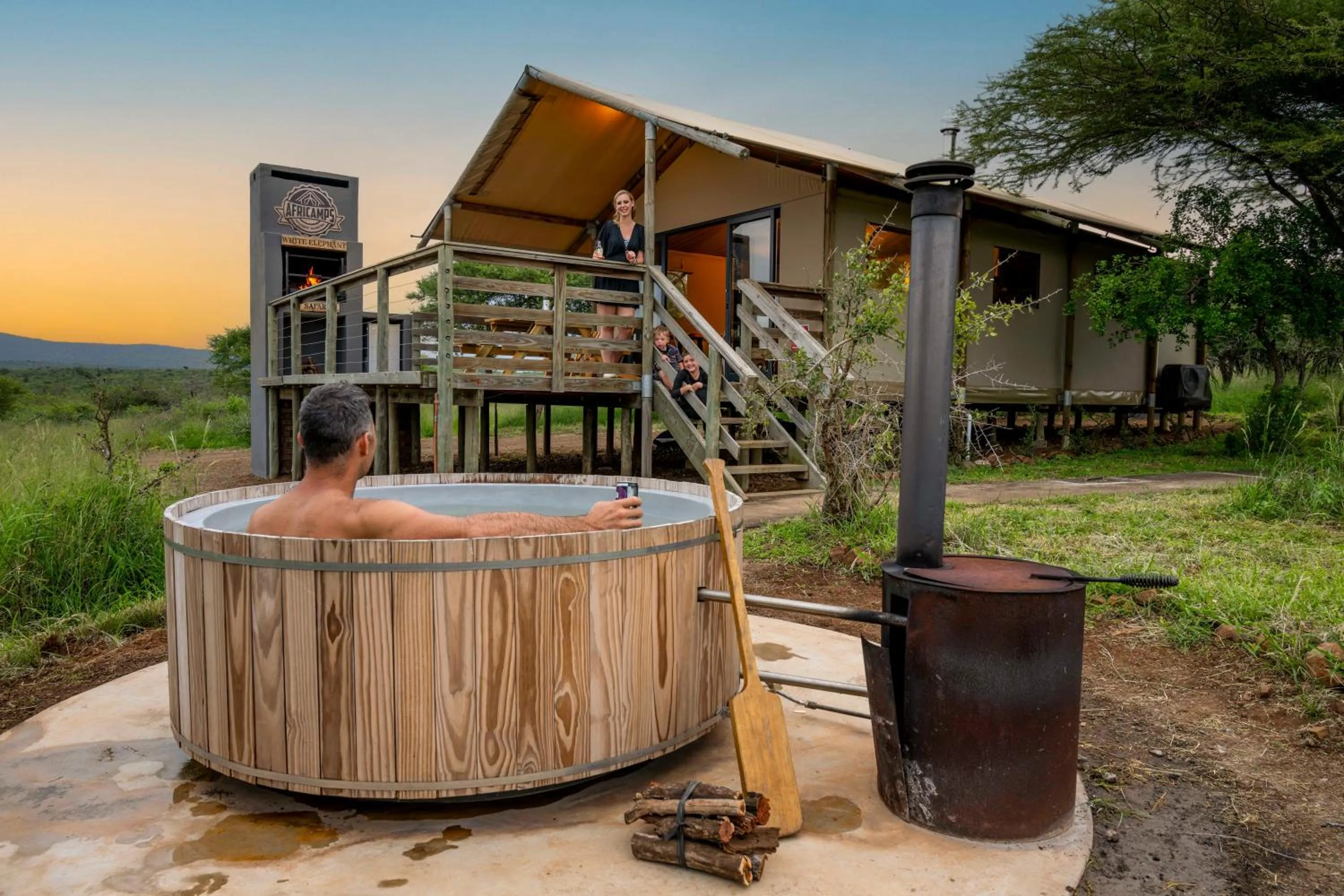 Hot Tub in AfriCamps at White Elephant Safaris