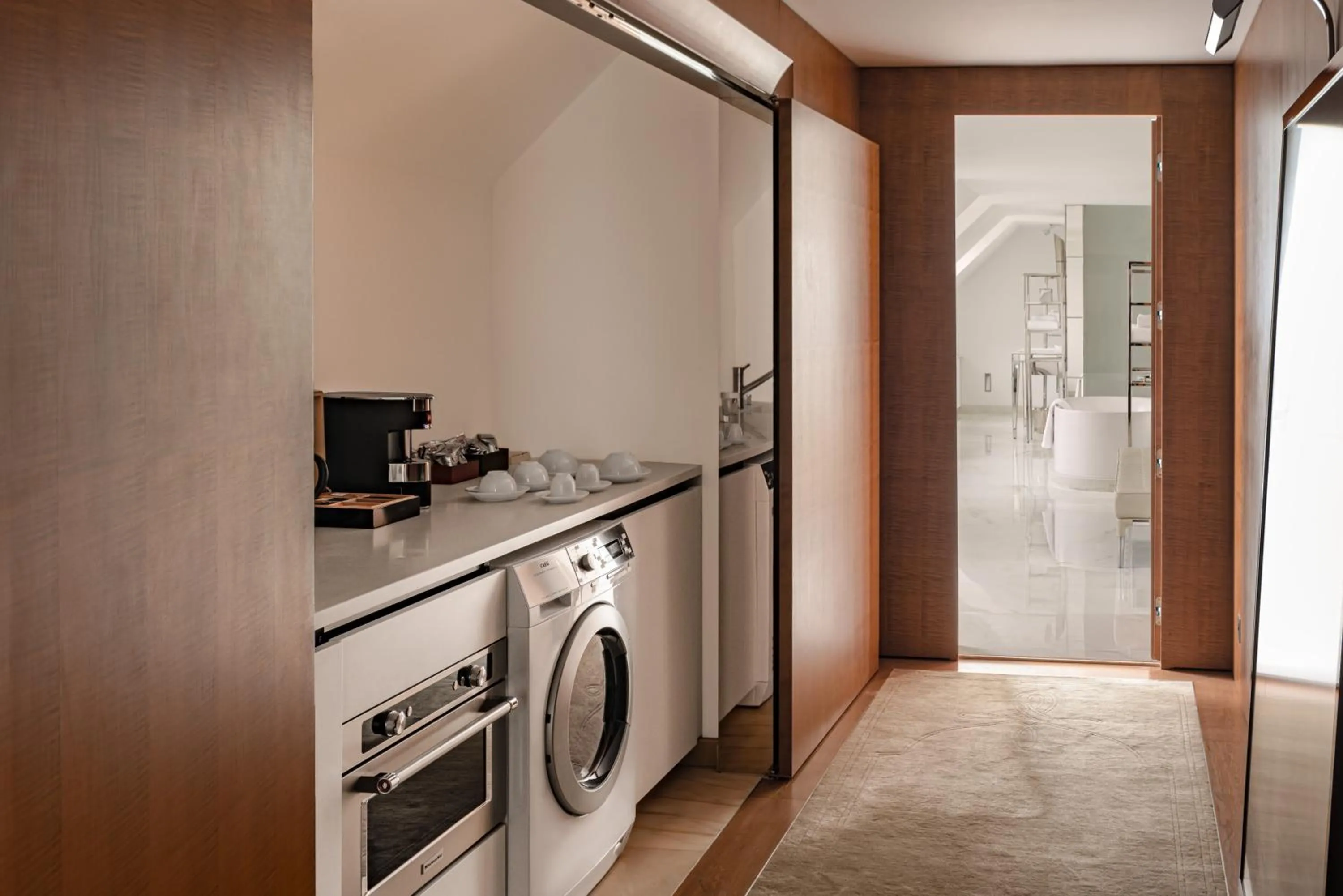 Bathroom in Hôtel Le Royal Monceau Raffles Paris