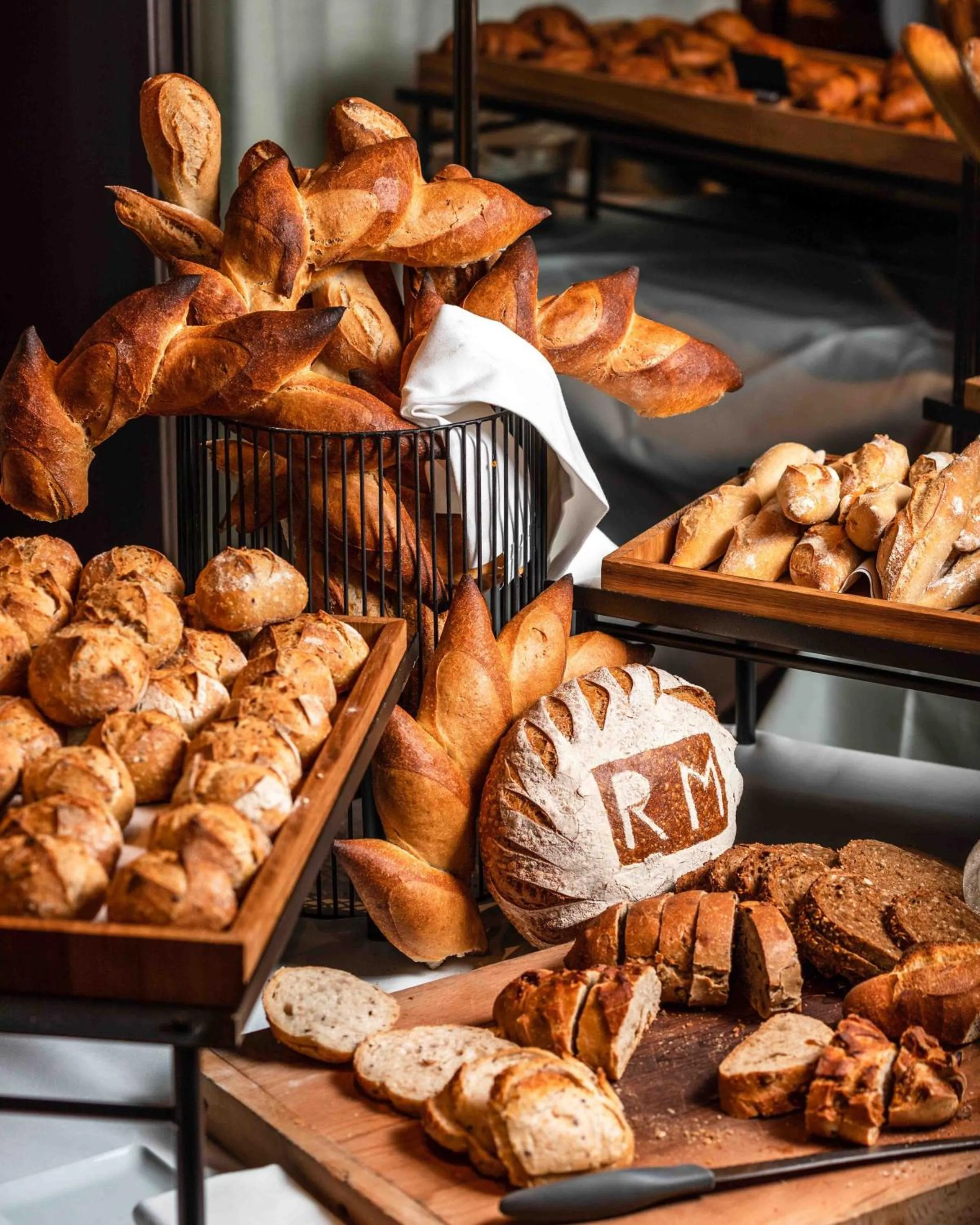 Breakfast in Hôtel Le Royal Monceau Raffles Paris