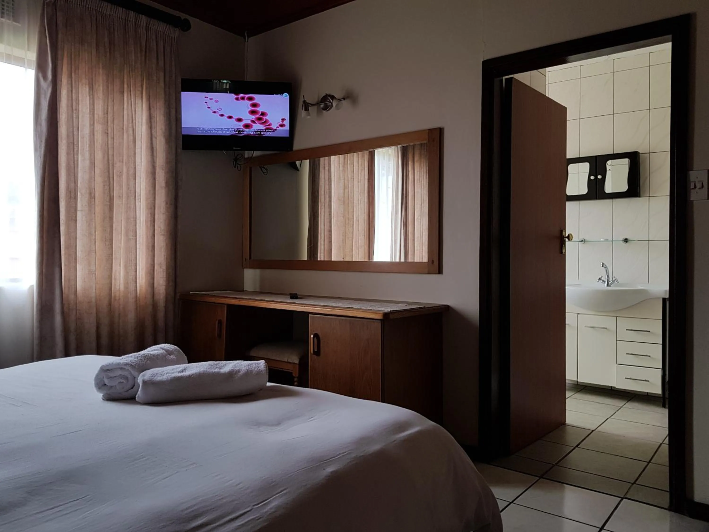 Bed in Port Edward Holiday Resort