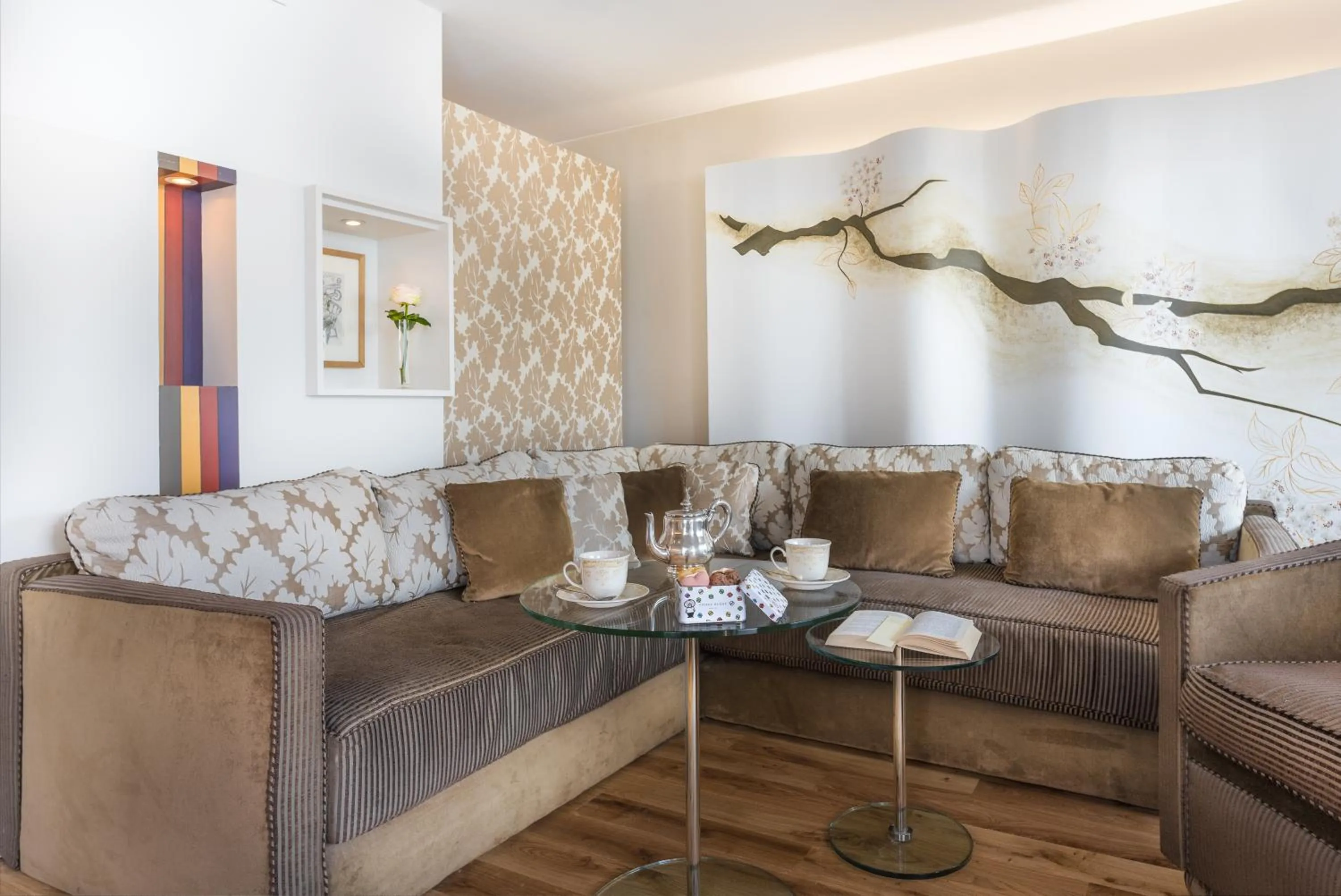 Living room in Hotel Cambon
