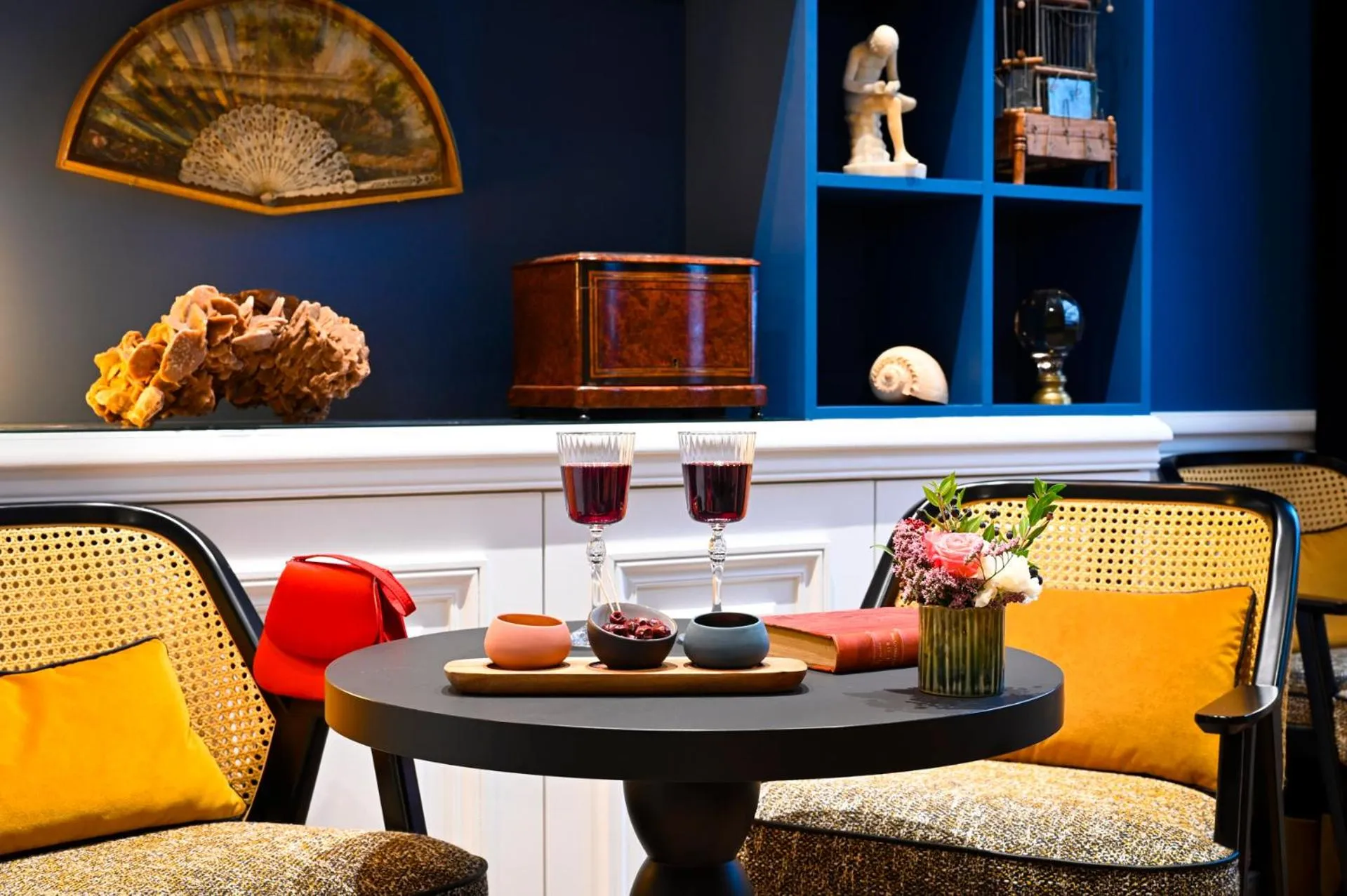 Living room in Hotel Cambon