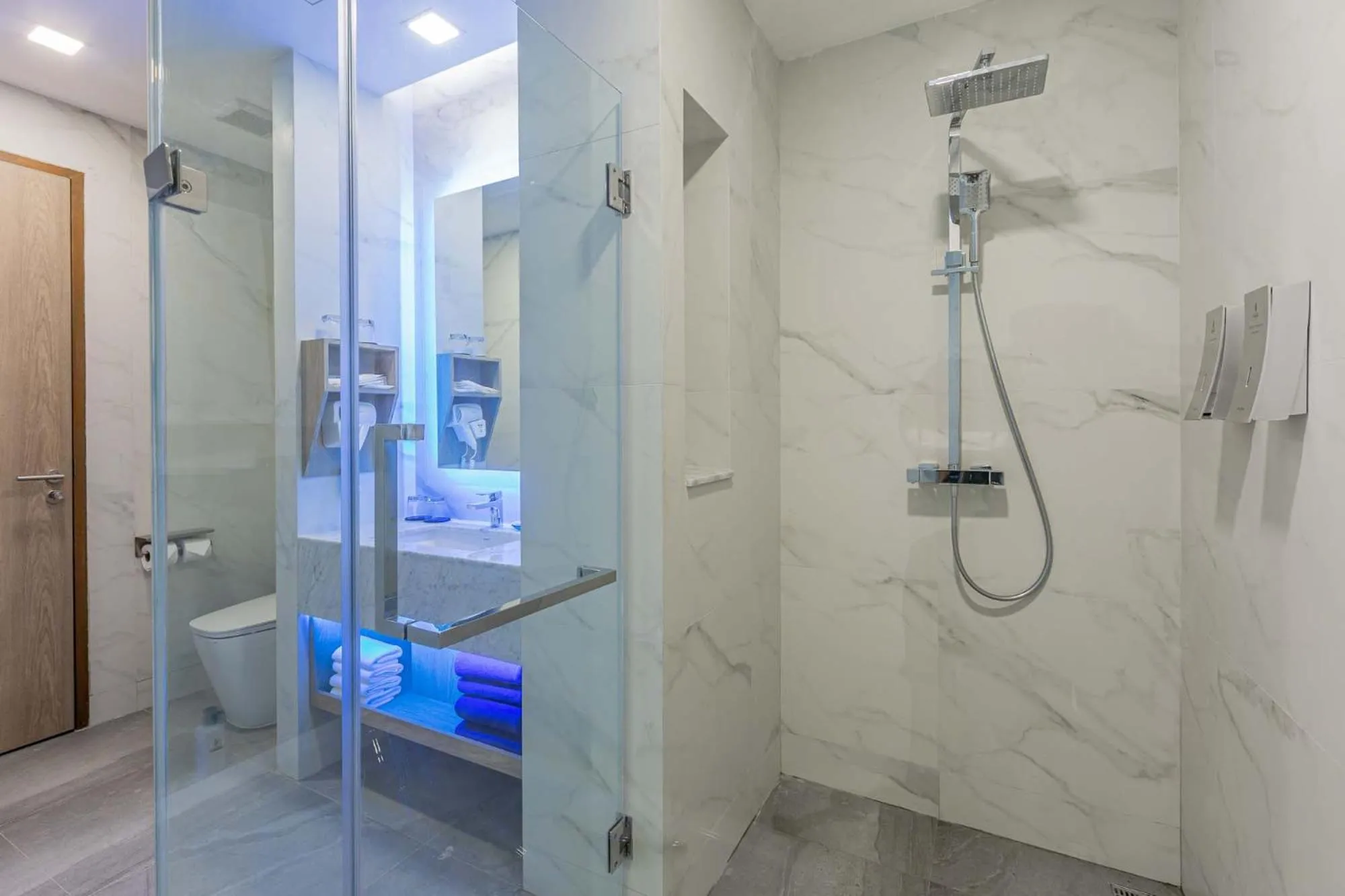 Bathroom in BlueSotel SMART Krabi Aonang Beach - Adults only