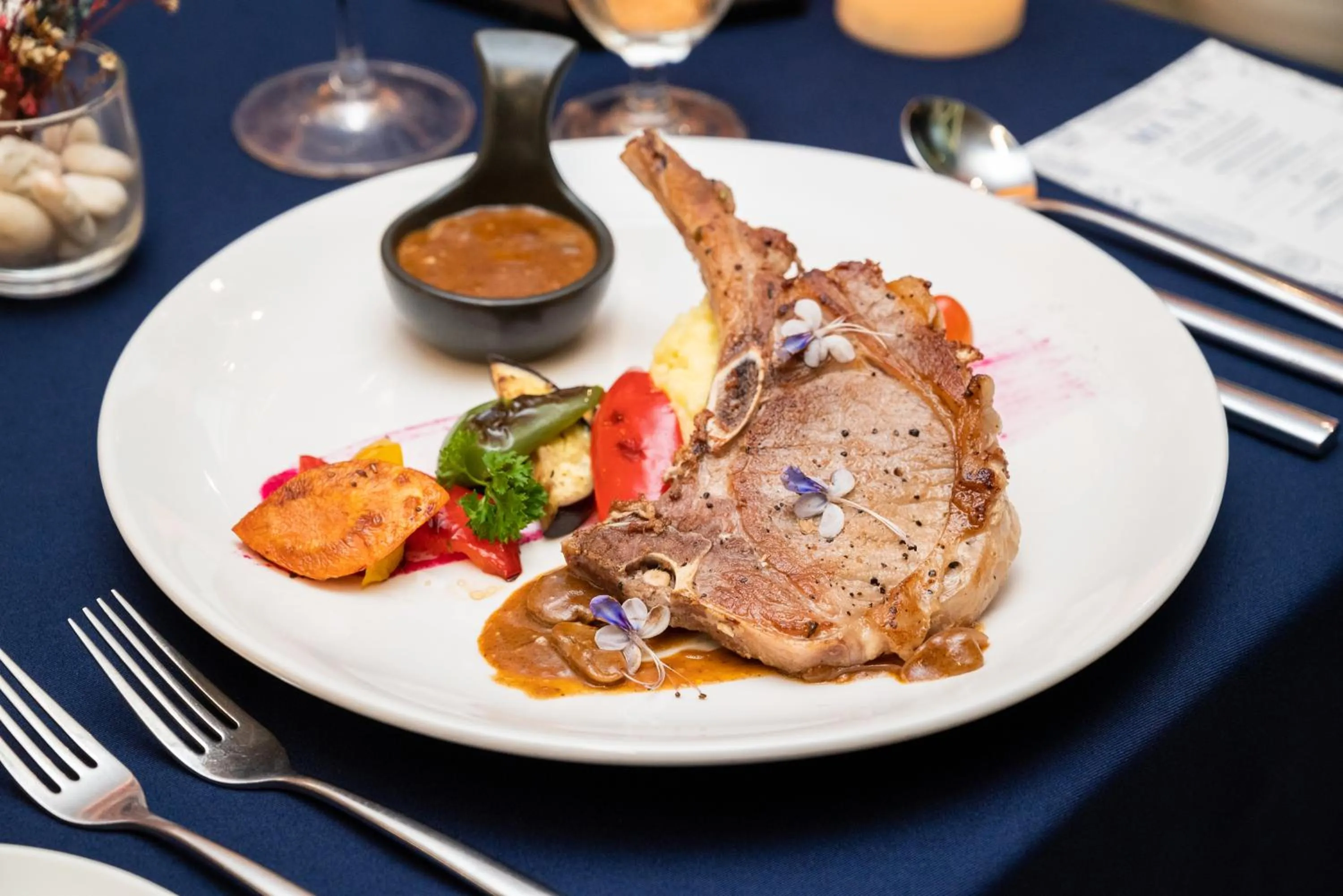 Restaurant/places to eat in BlueSotel SMART Krabi Aonang Beach - Adults only