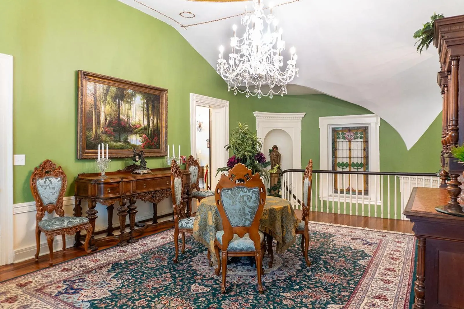 Belle Air Mansion and Inn