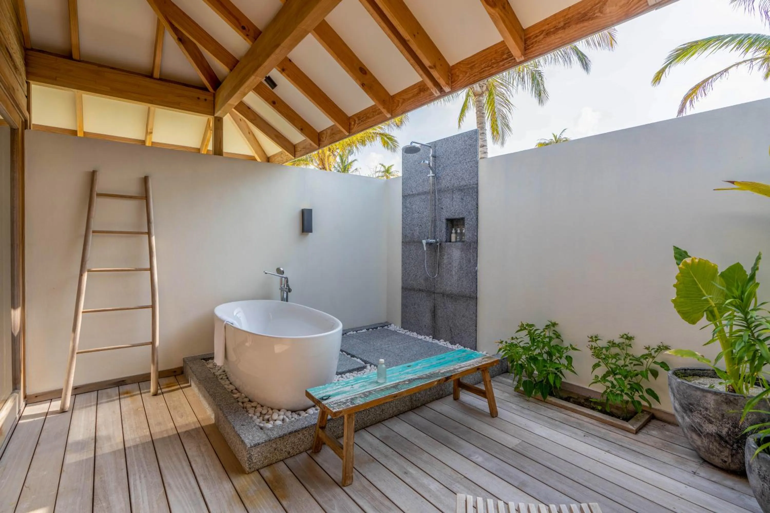 Bathroom in Kagi Maldives Resort & Spa