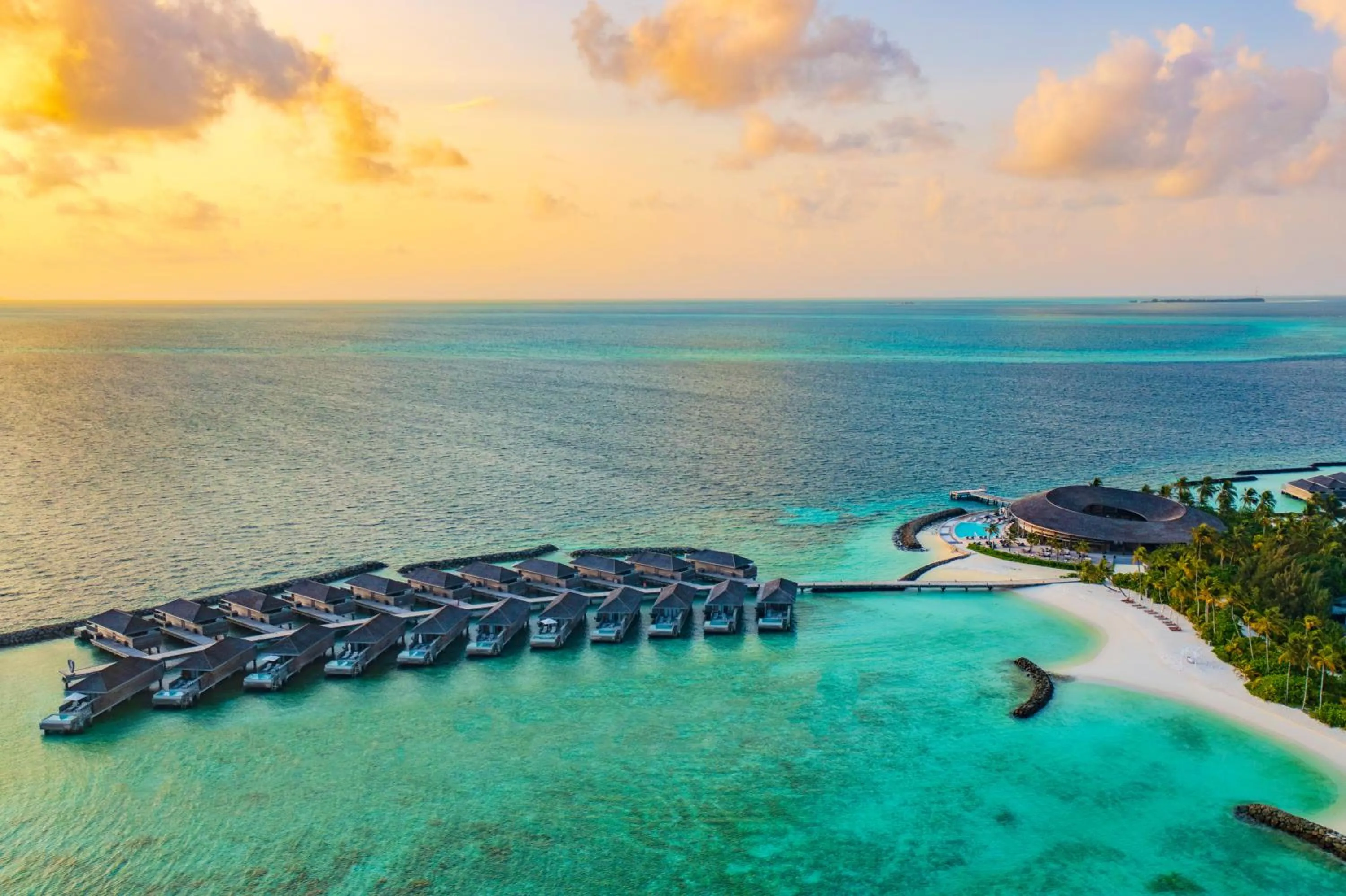 Property building in Kagi Maldives Resort & Spa