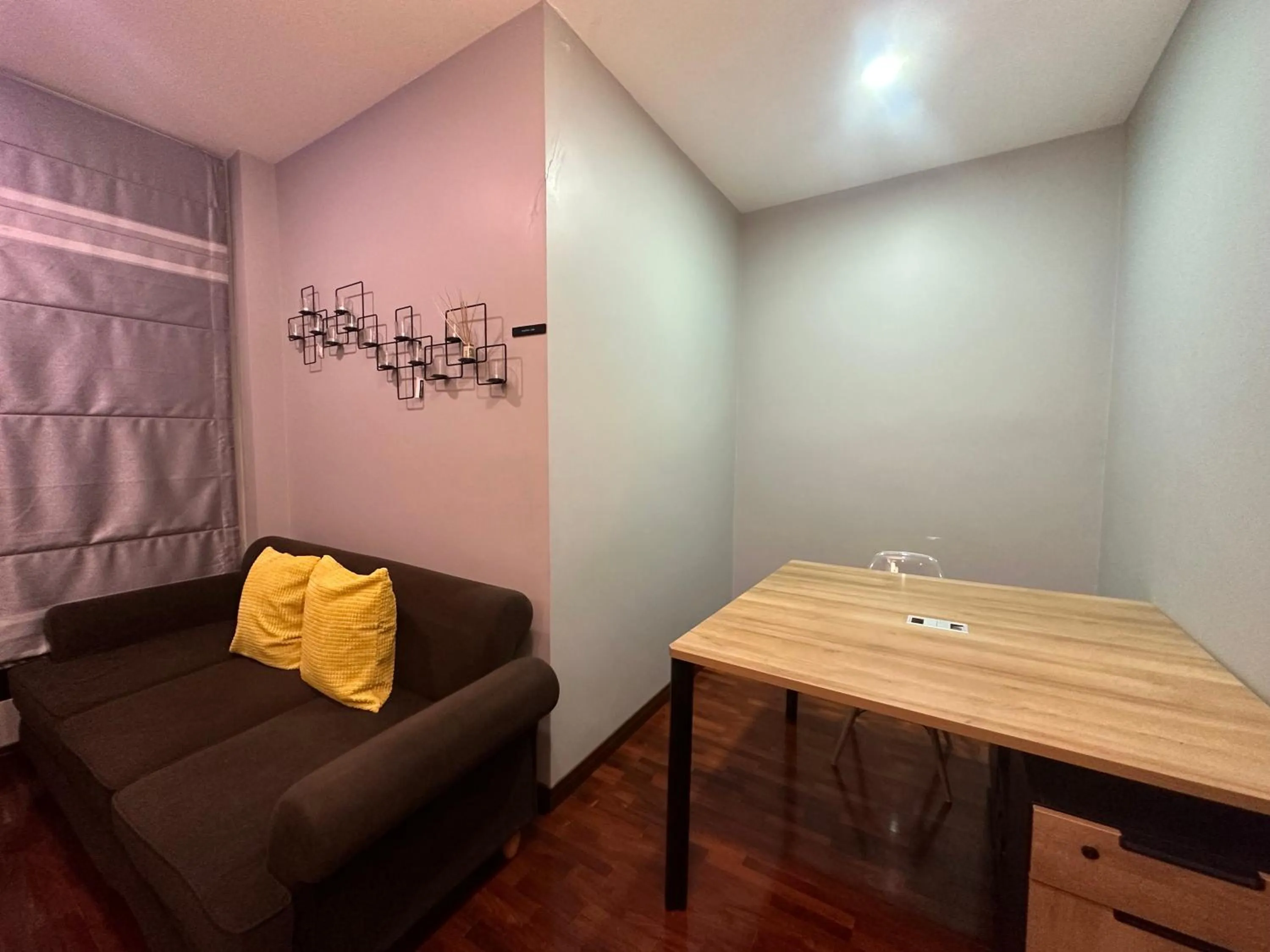 Living room in PomPom Home