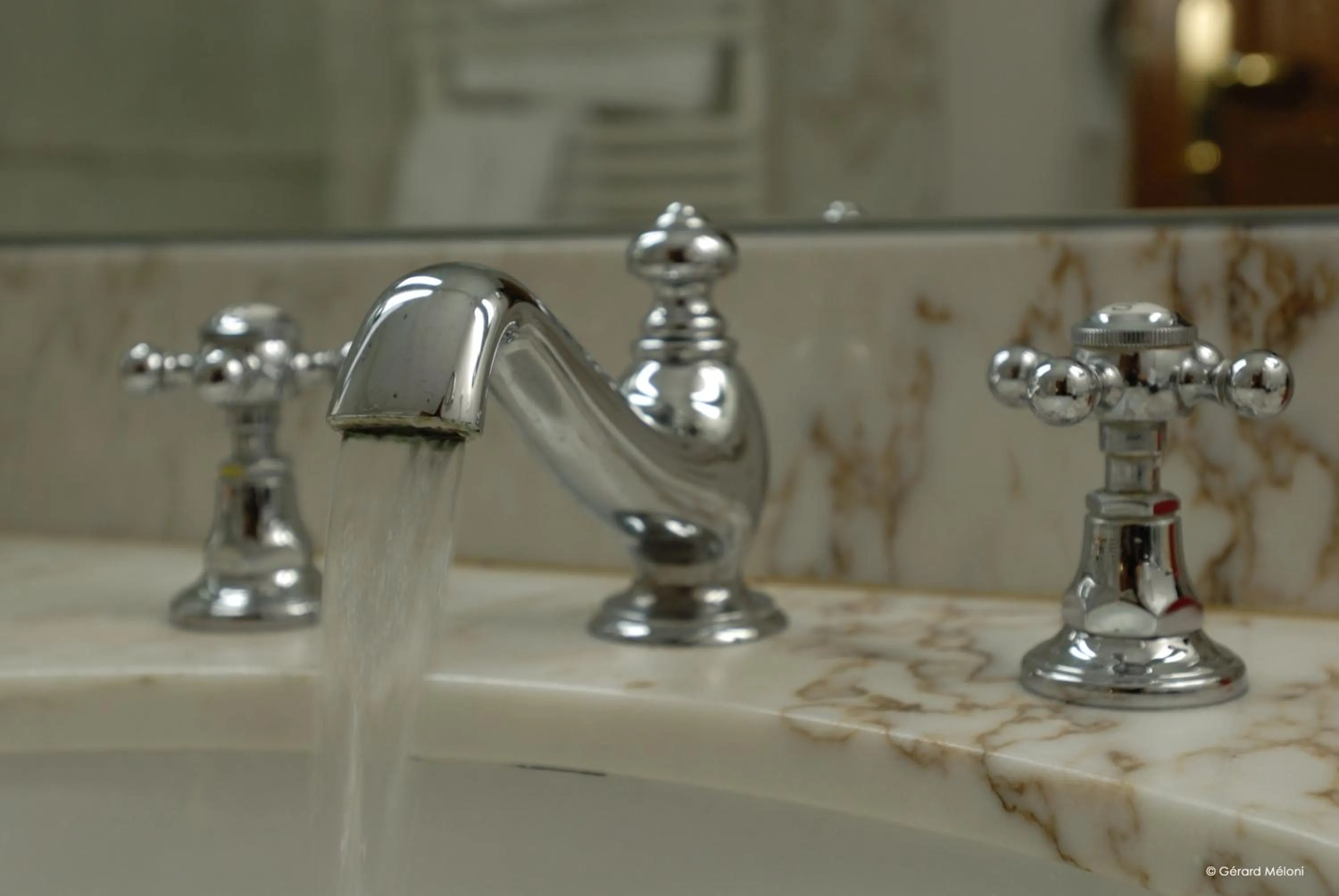 Bathroom in Auberge Saint Walfrid Hôtel Restaurant & Spa