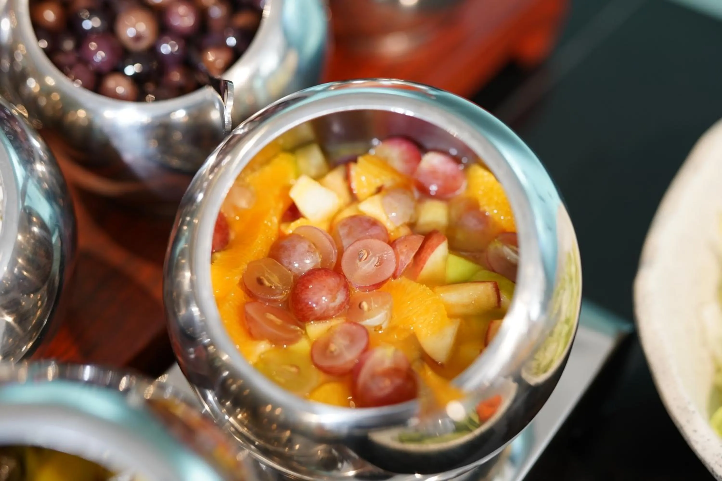 Restaurant/places to eat in Artal Hotel