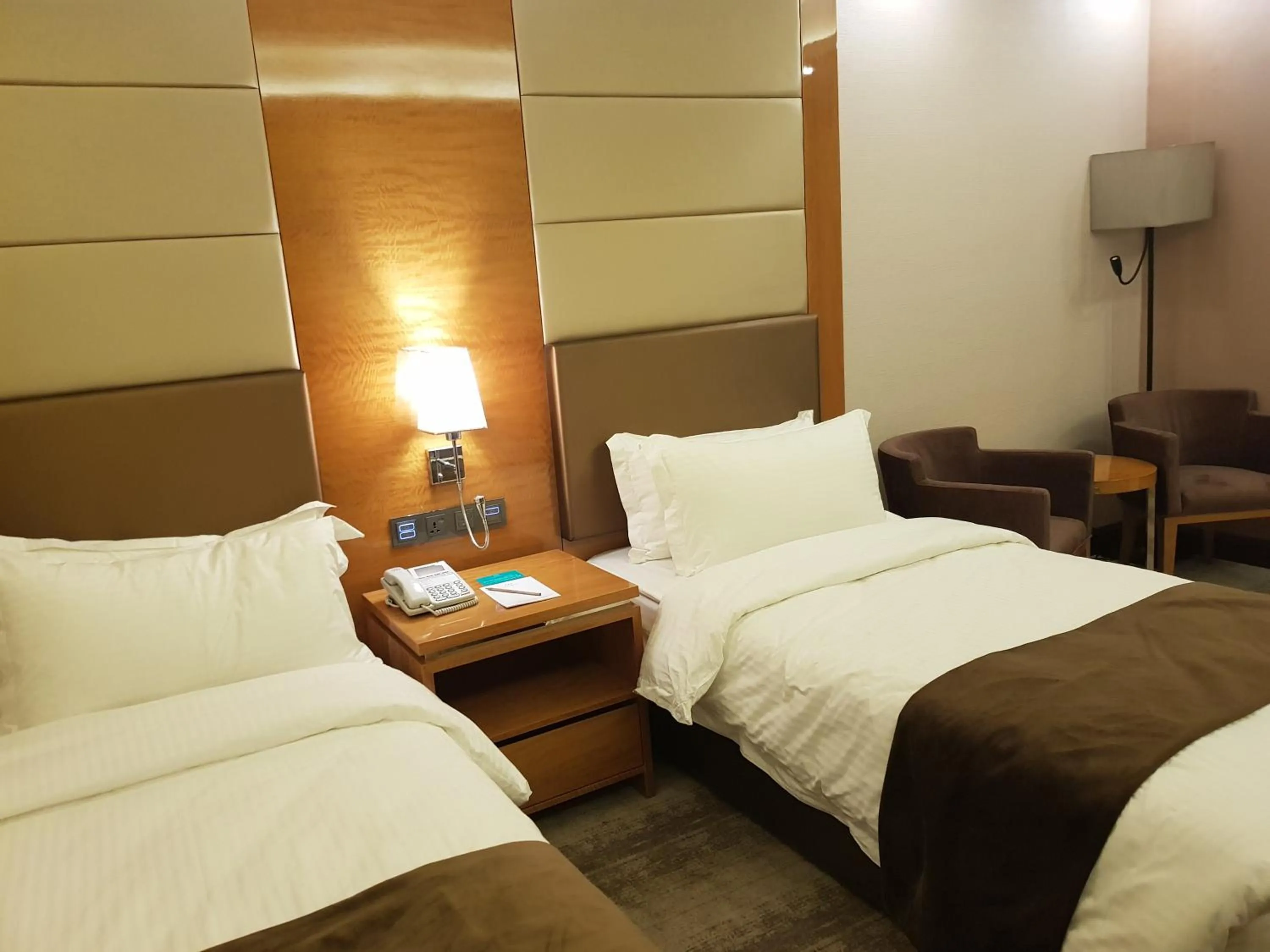 Bedroom, Bed in Artal Hotel