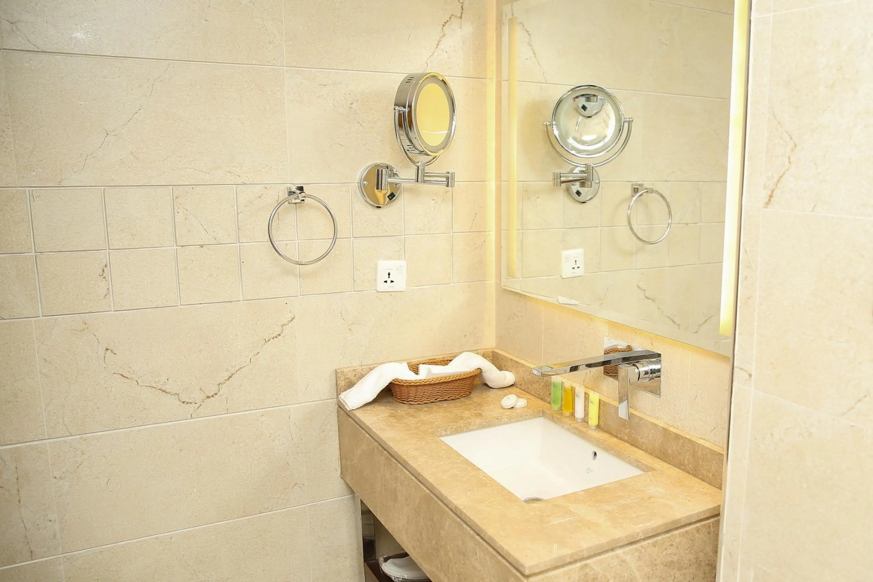 Bathroom in Artal Hotel