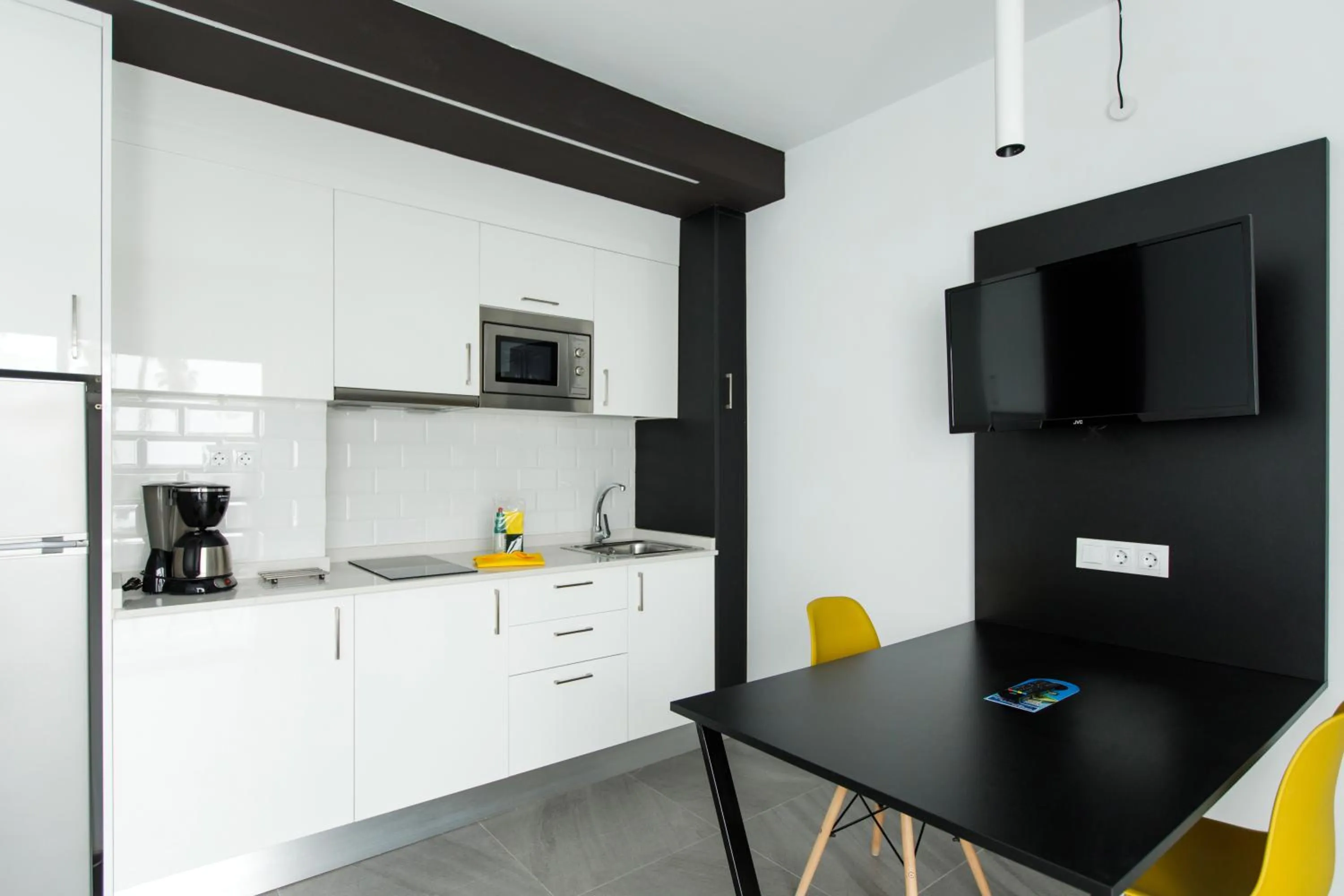 Kitchen or kitchenette in Alsol Guatiza