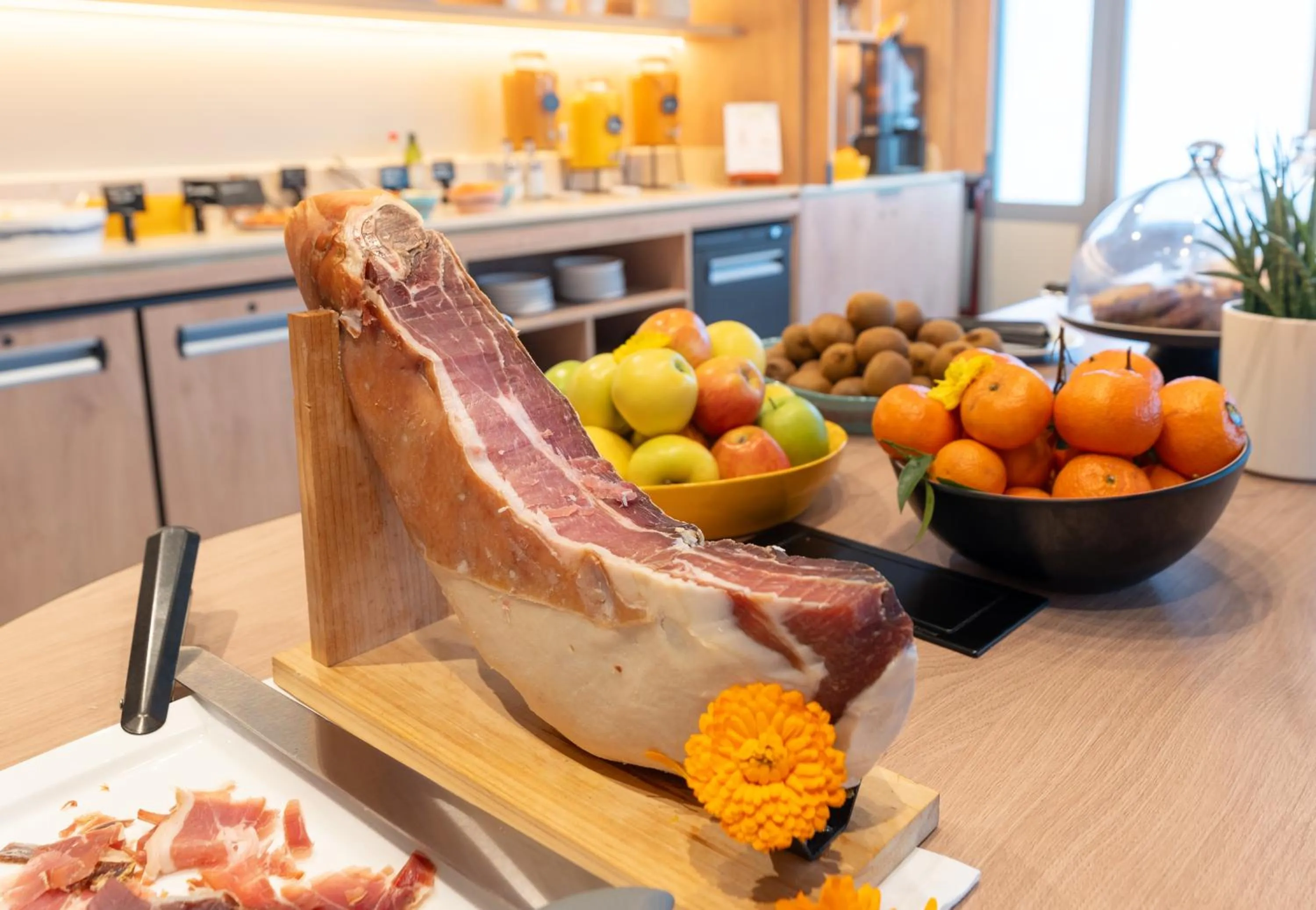 Breakfast in Novotel Angers Lac de Maine