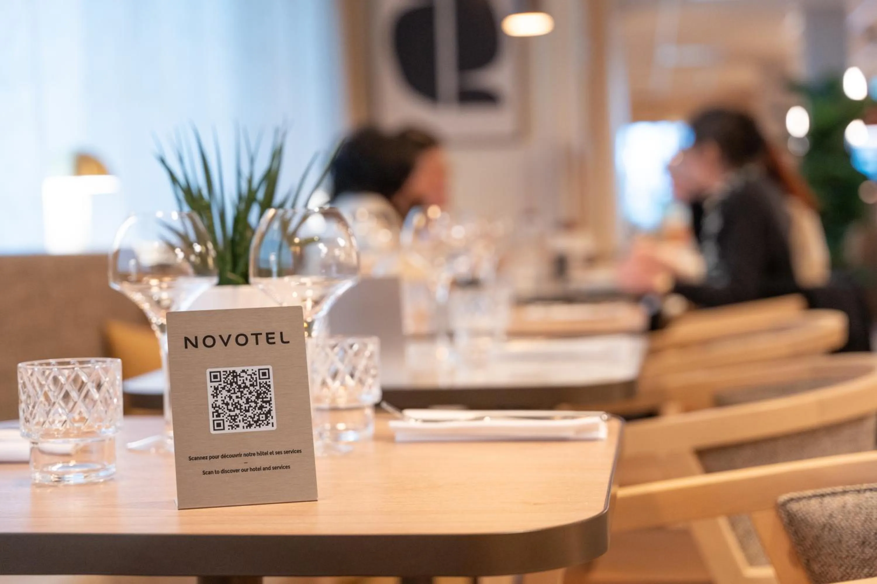 Restaurant/places to eat in Novotel Angers Lac de Maine