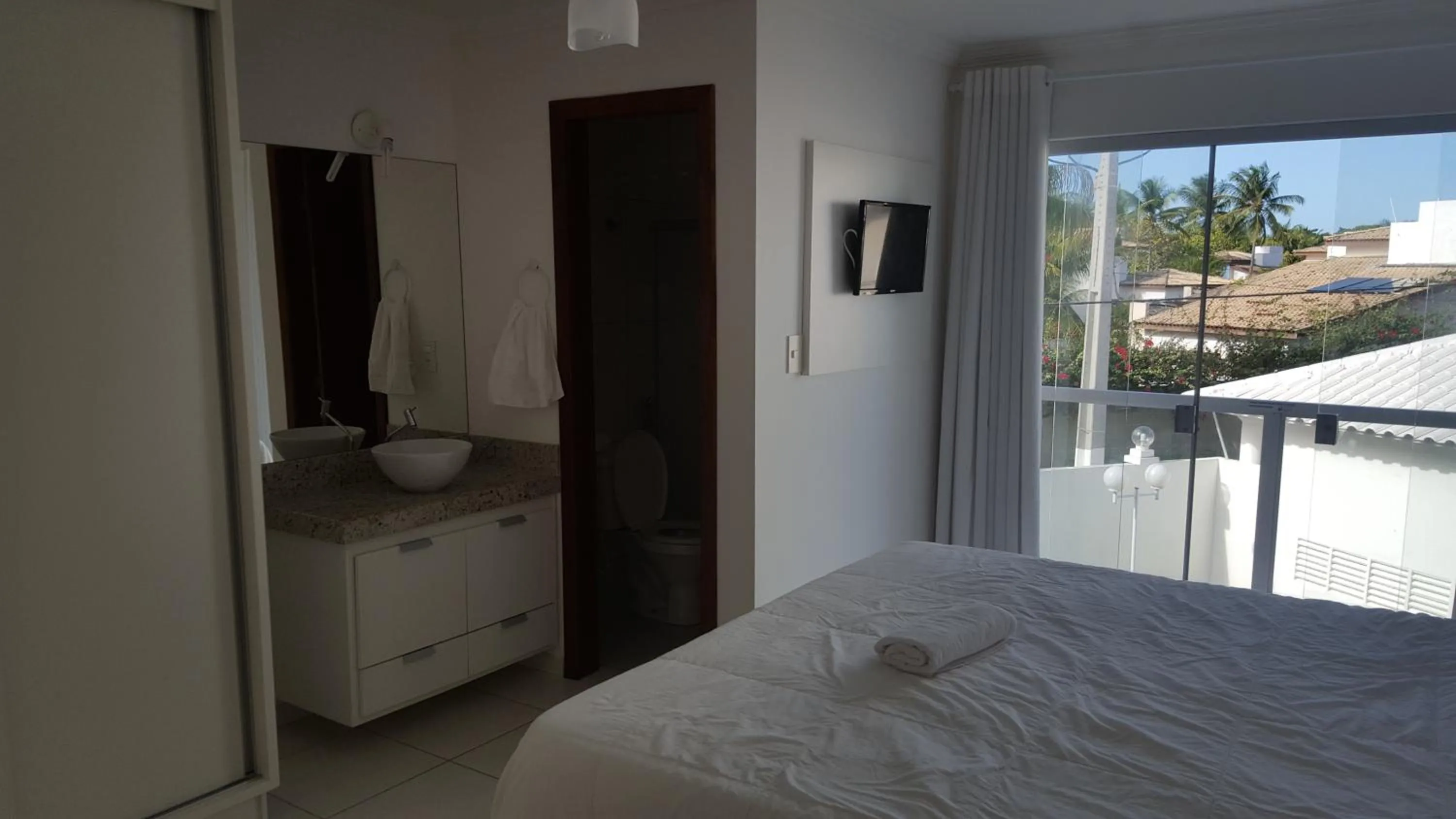 Bed in Condomínio Mar da Galiléia - Apto 27