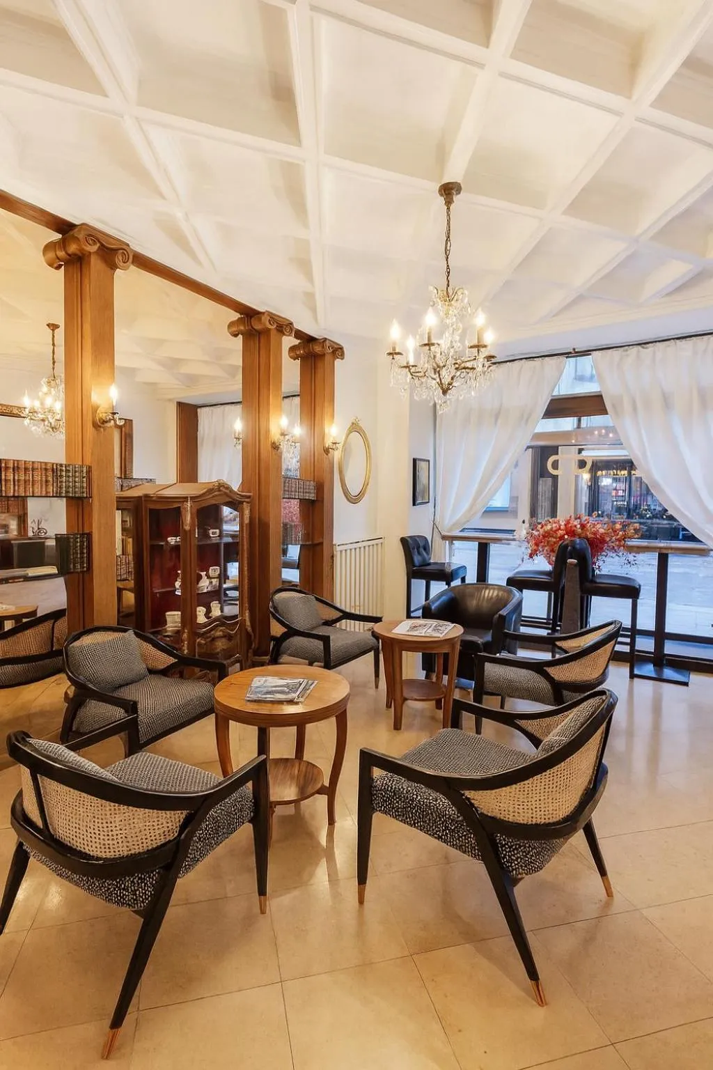 Living room in Hotel Dandy Rouen centre