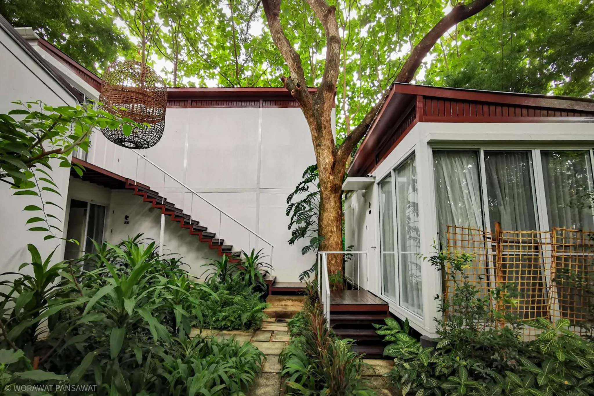 Property building in Cochet