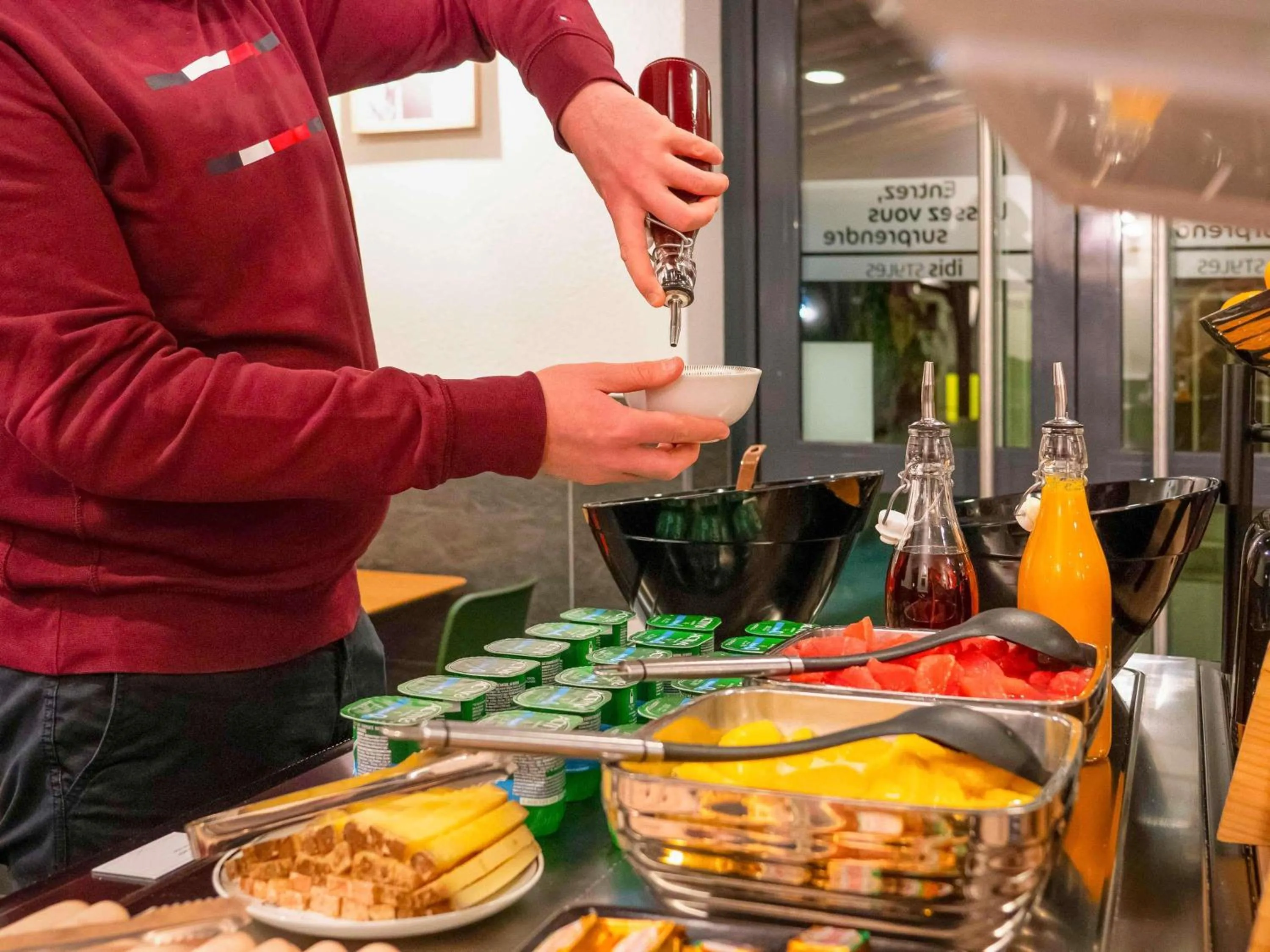 Breakfast in ibis Styles Nancy Centre Gare