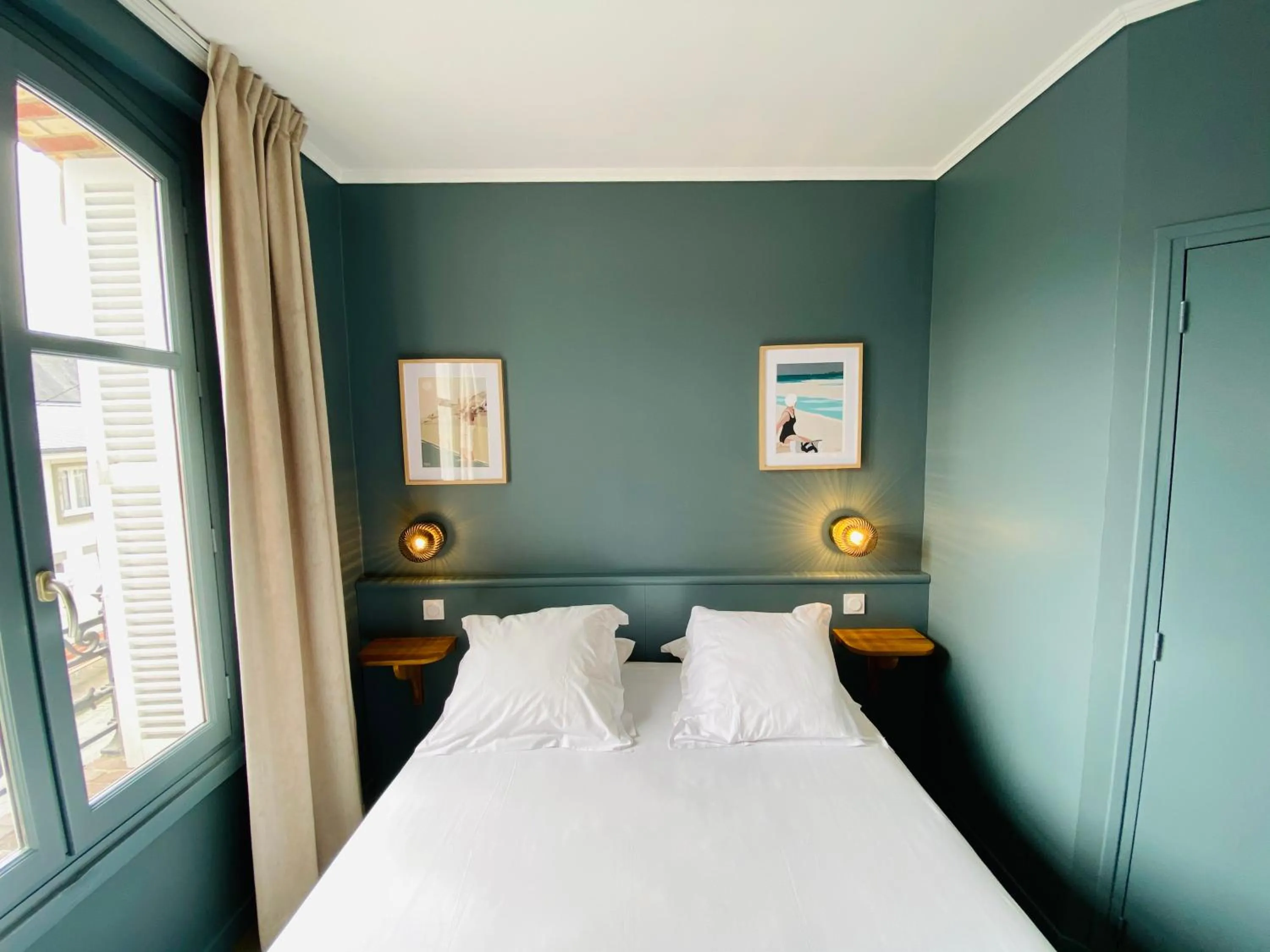 Bedroom, Bed in Hotel du Parc