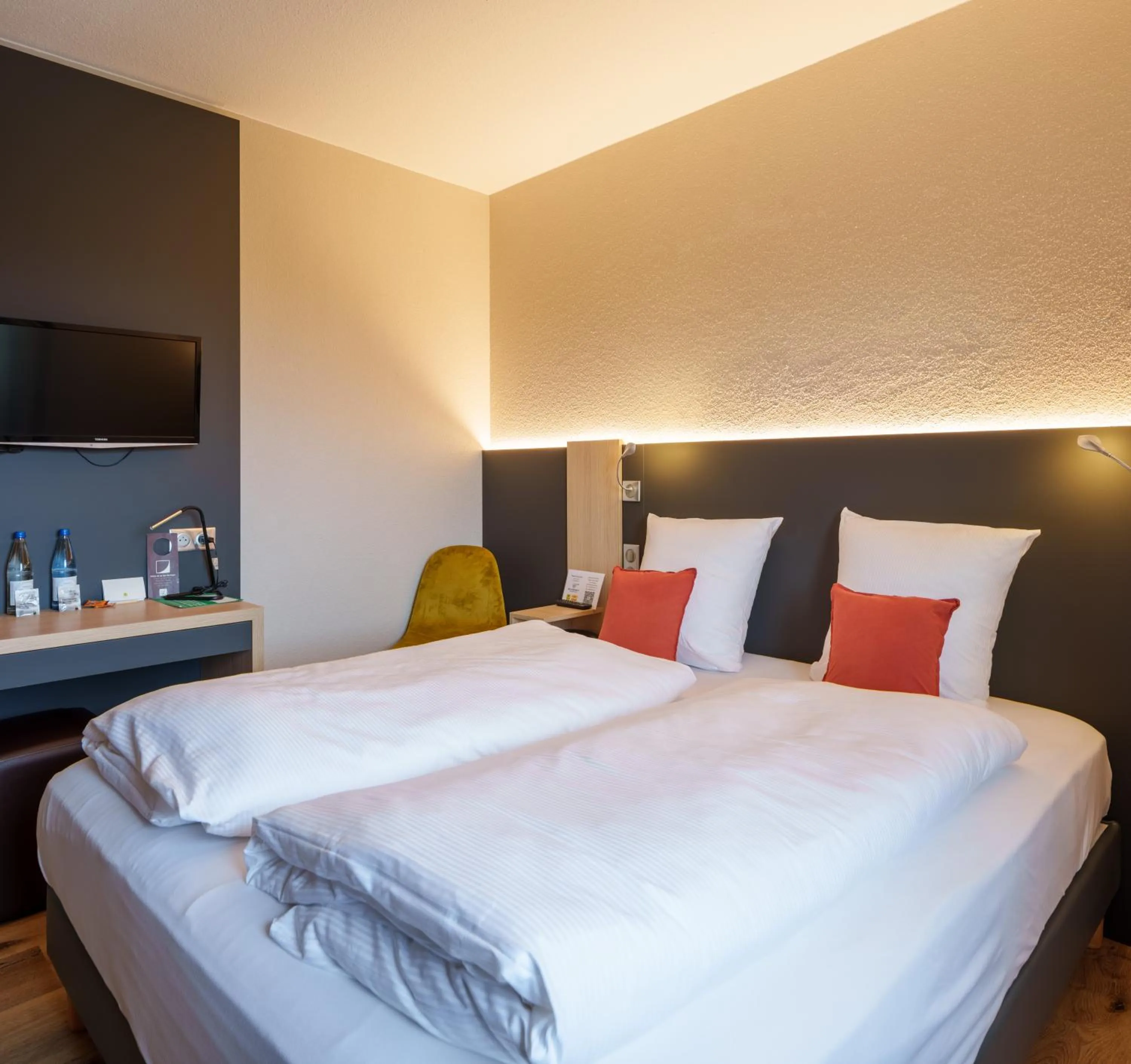 Bedroom, Bed in Logis Hôtel Restaurant Ritter'Hoft