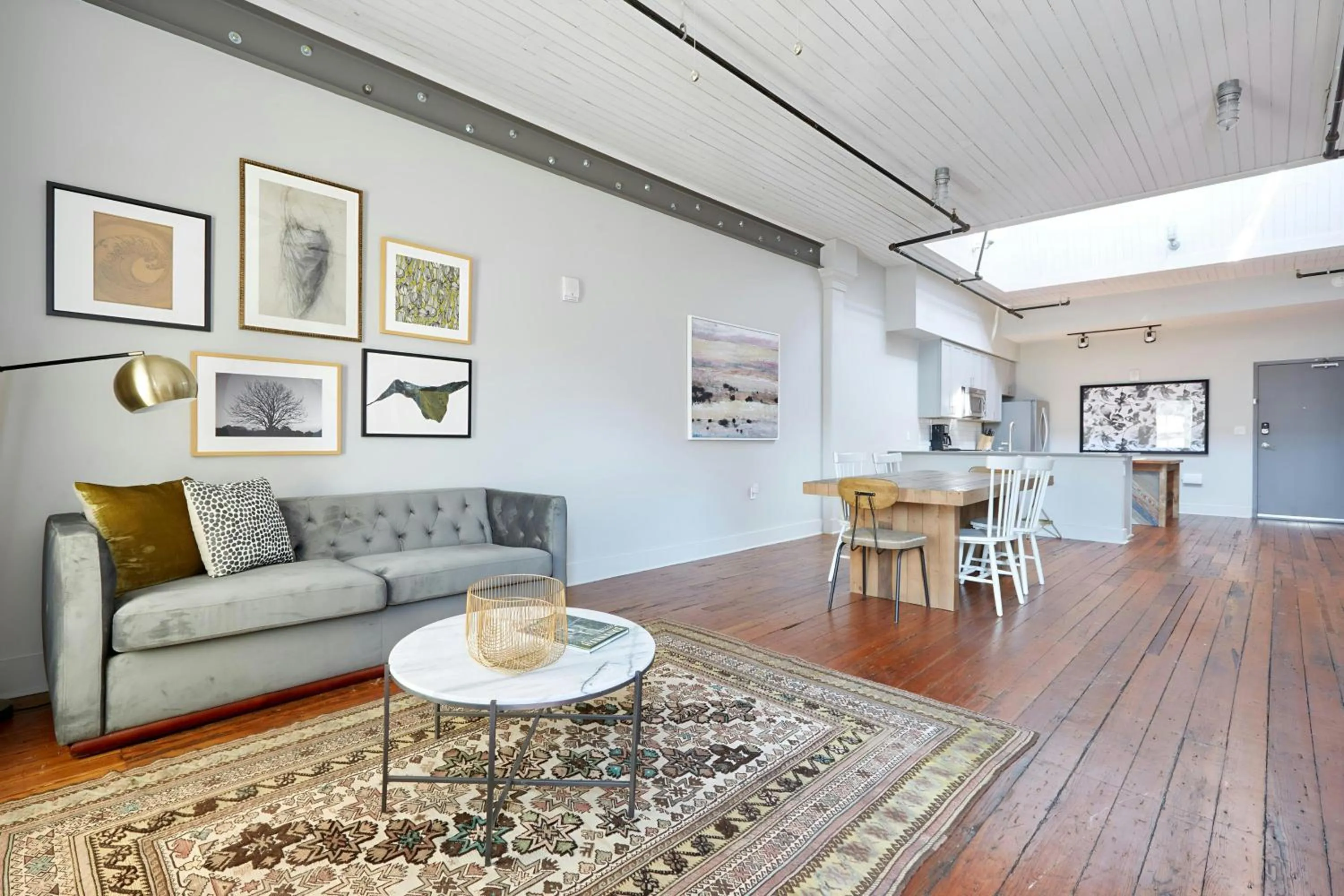 Living room in Sonder by Marriott Bonvoy The Broughton Apartments Historic District