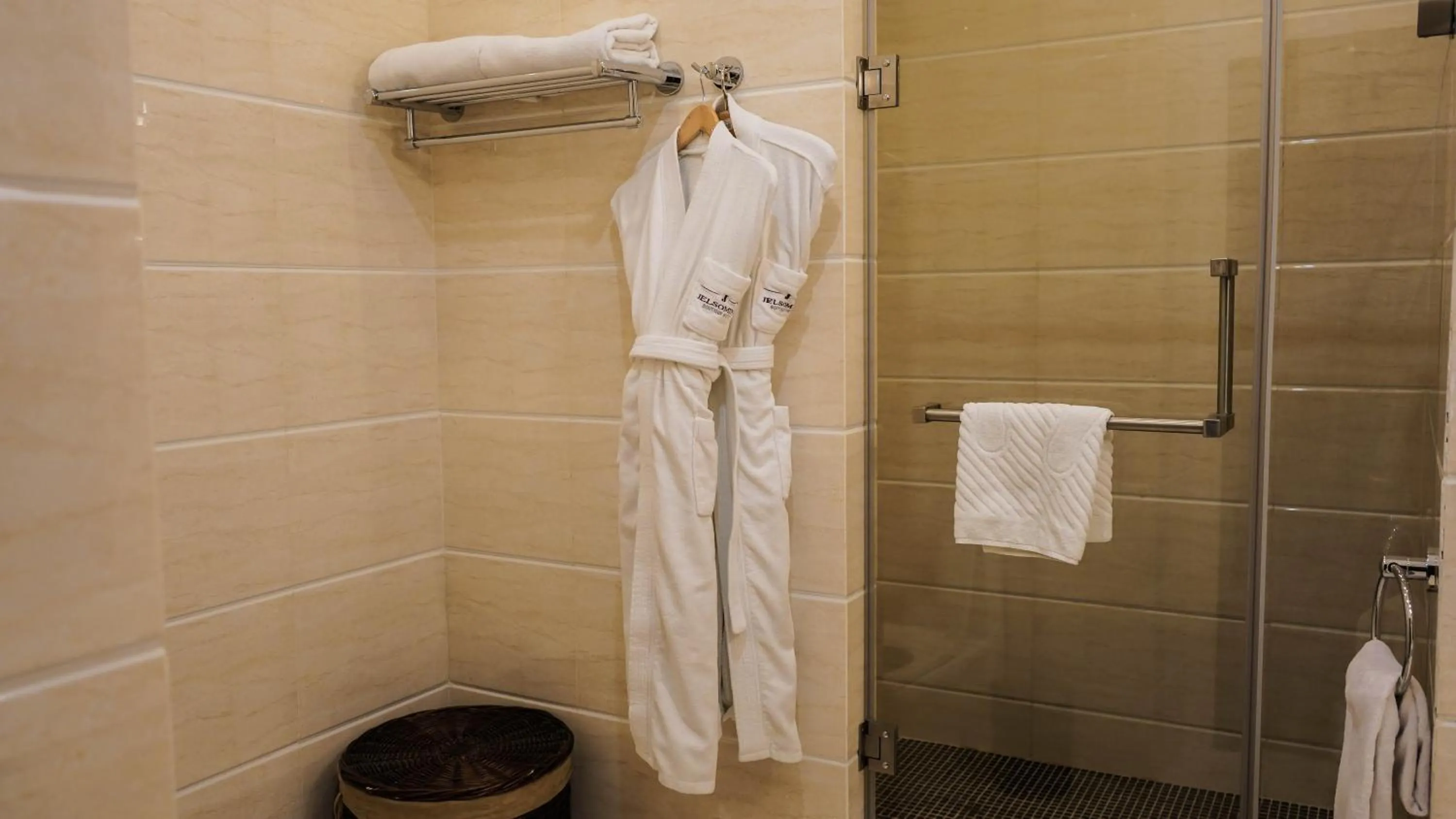 Bathroom in JELSOMINOHotel