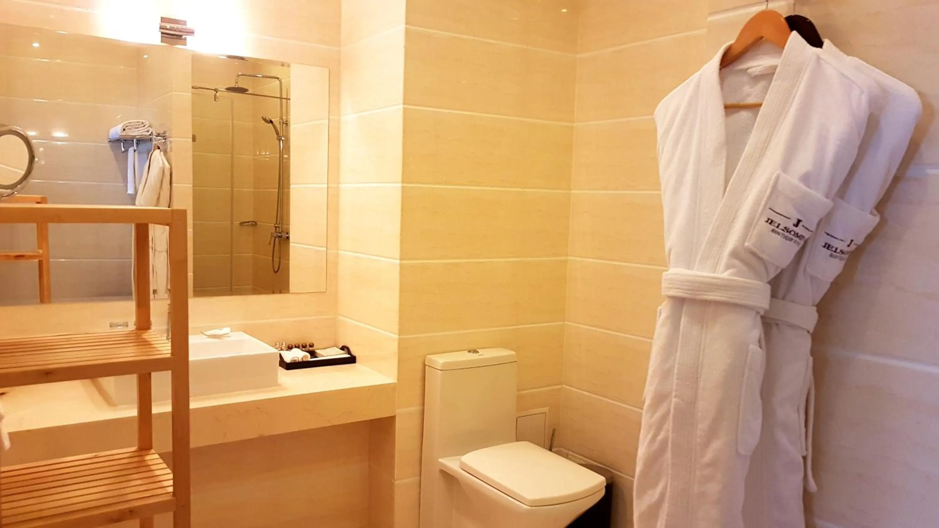 Toilet in JELSOMINOHotel