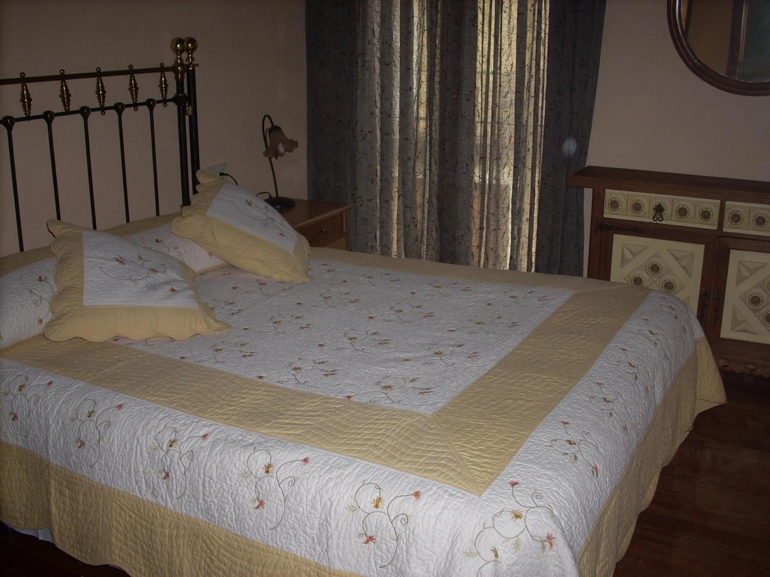 Bedroom, Bed in HOTEL RURAL LA ROMEROSA