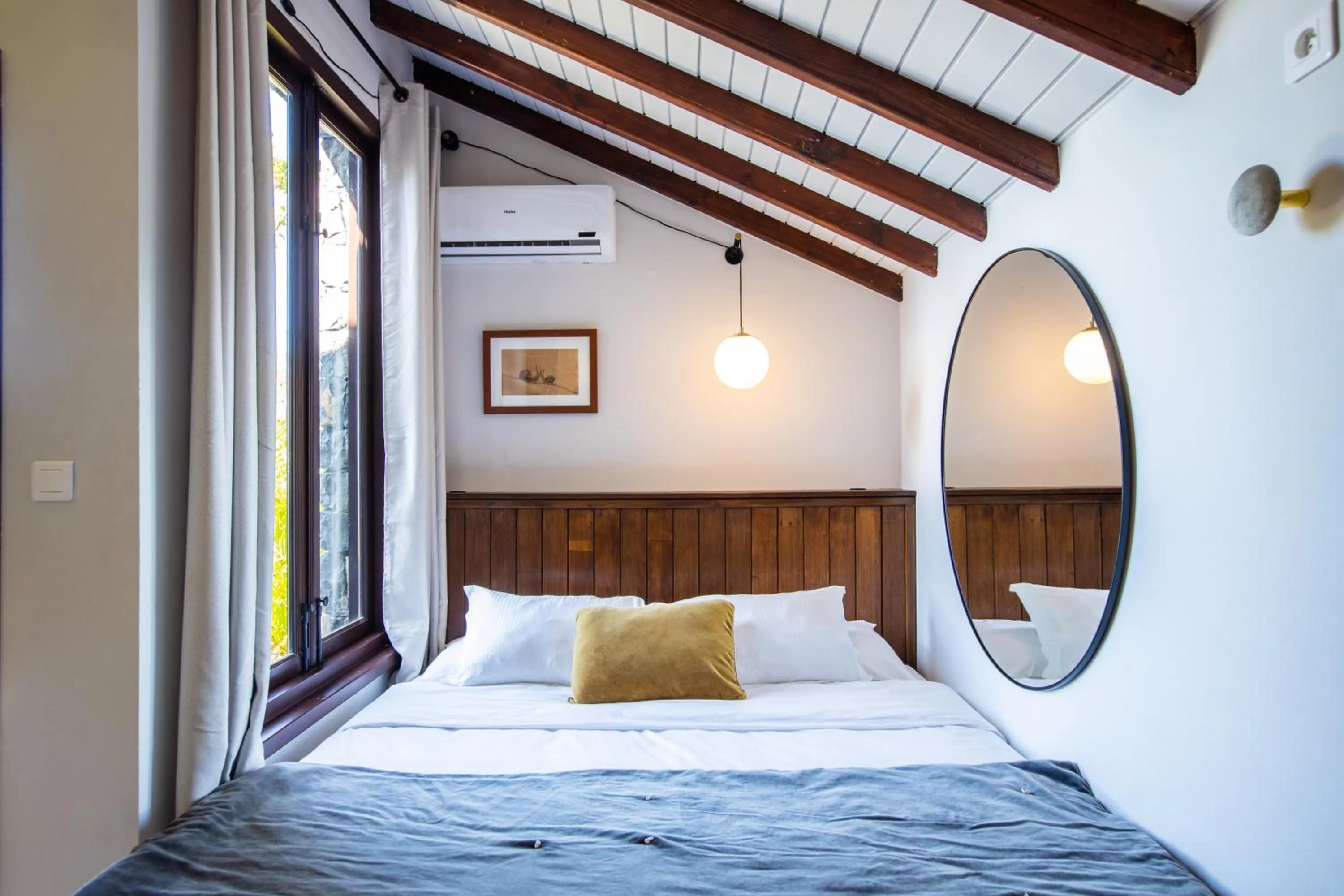 Bed in The Paradise Peak Adults only