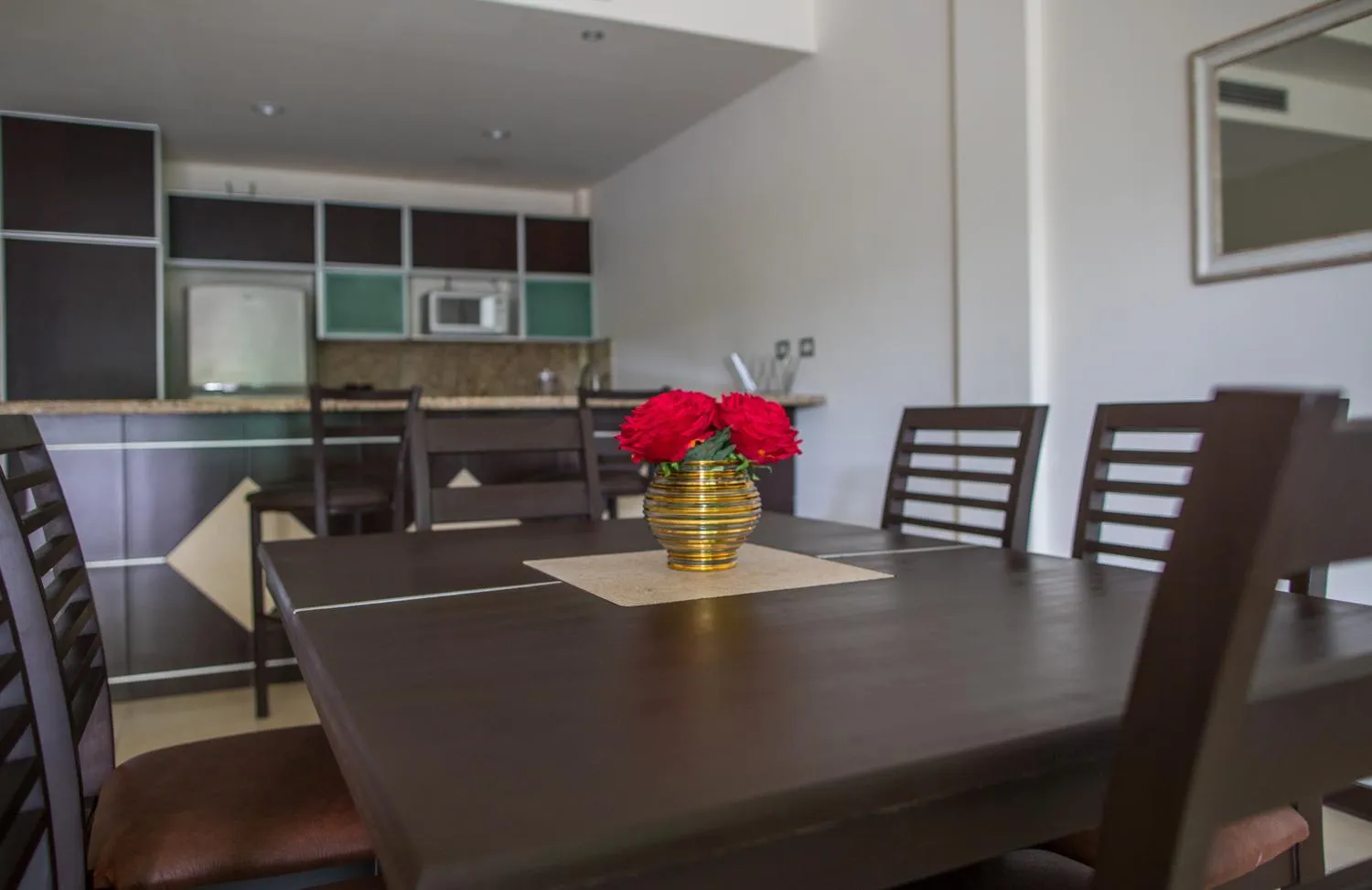 Dining area in San Pedro Hotel, 5ta Avenida