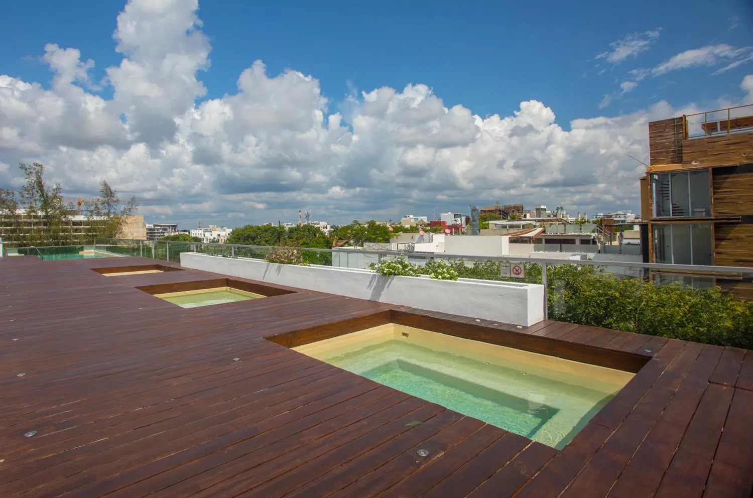 Pool view in San Pedro Hotel, 5ta Avenida