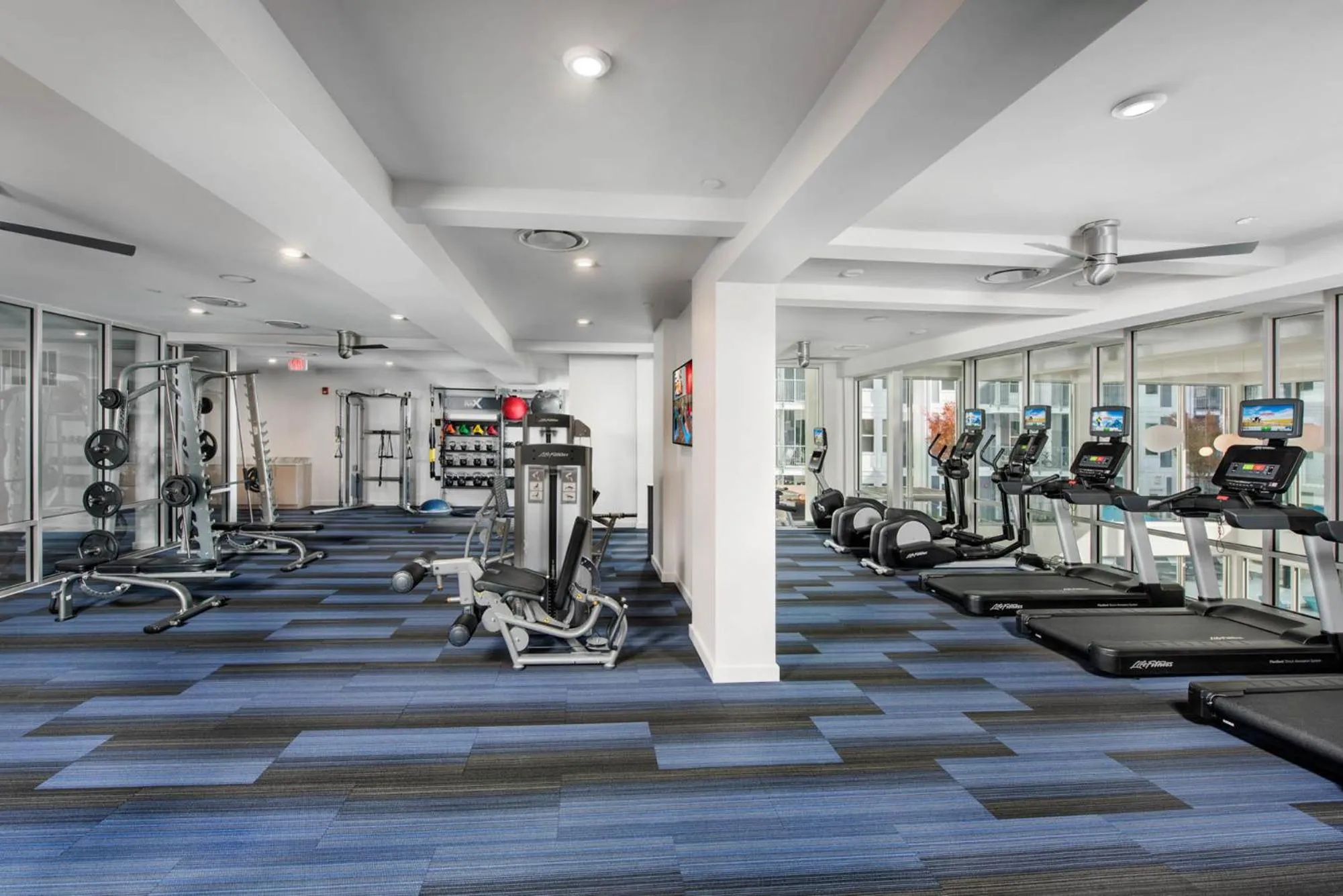 Fitness centre/facilities in Spectacular Apartments by BCA Furnished Apartments
