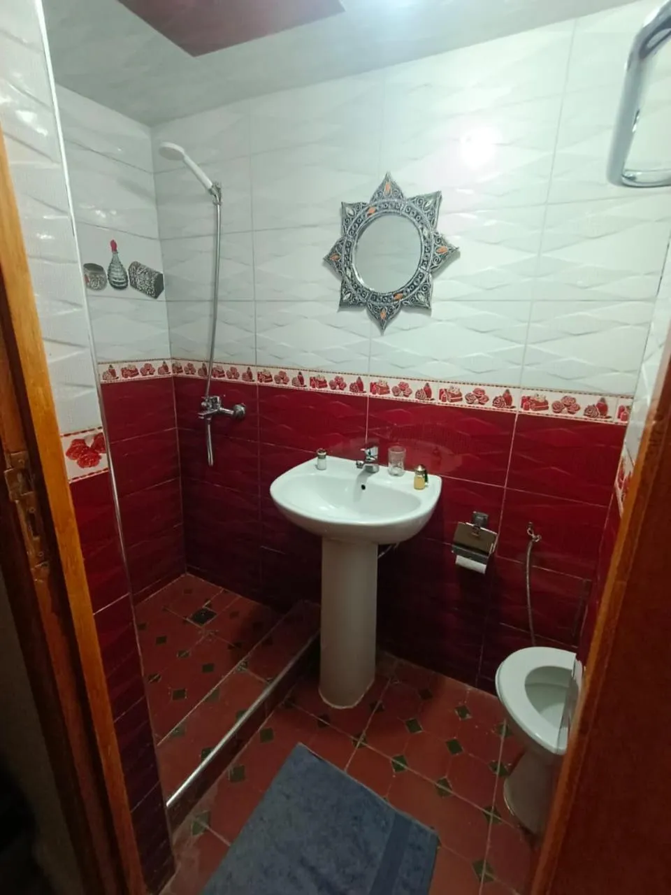 Shower in Riad lala Drissia