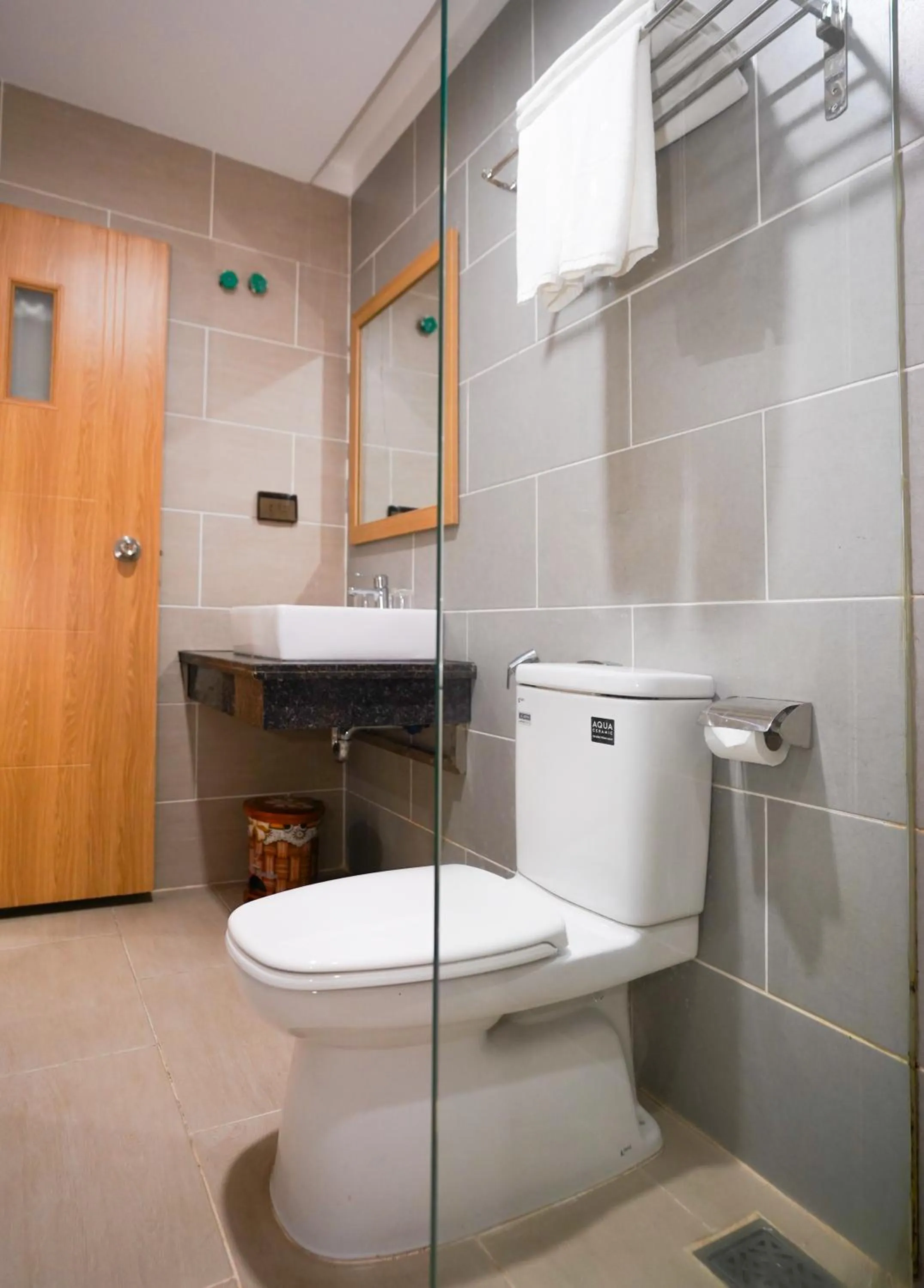 An Dương Hotel & Apartment