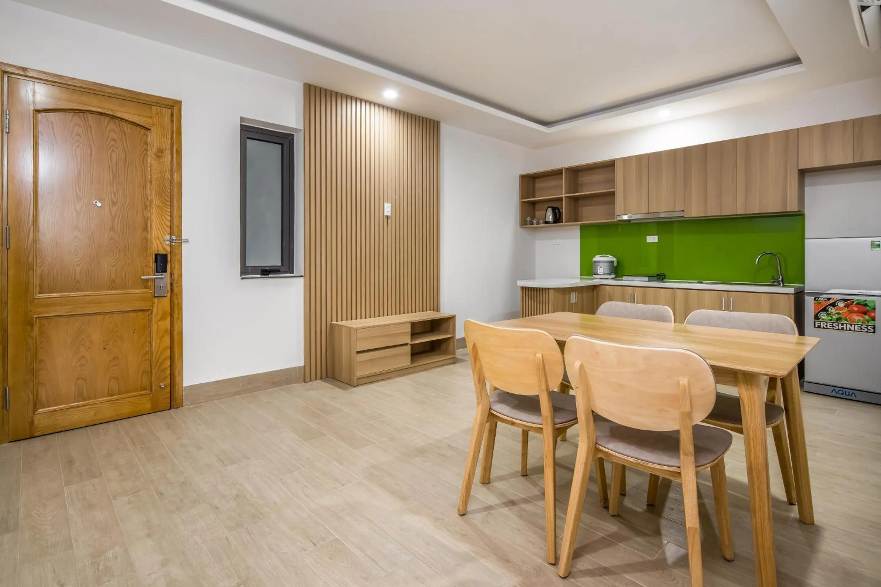 Kitchen or kitchenette in An Dương Hotel & Apartment
