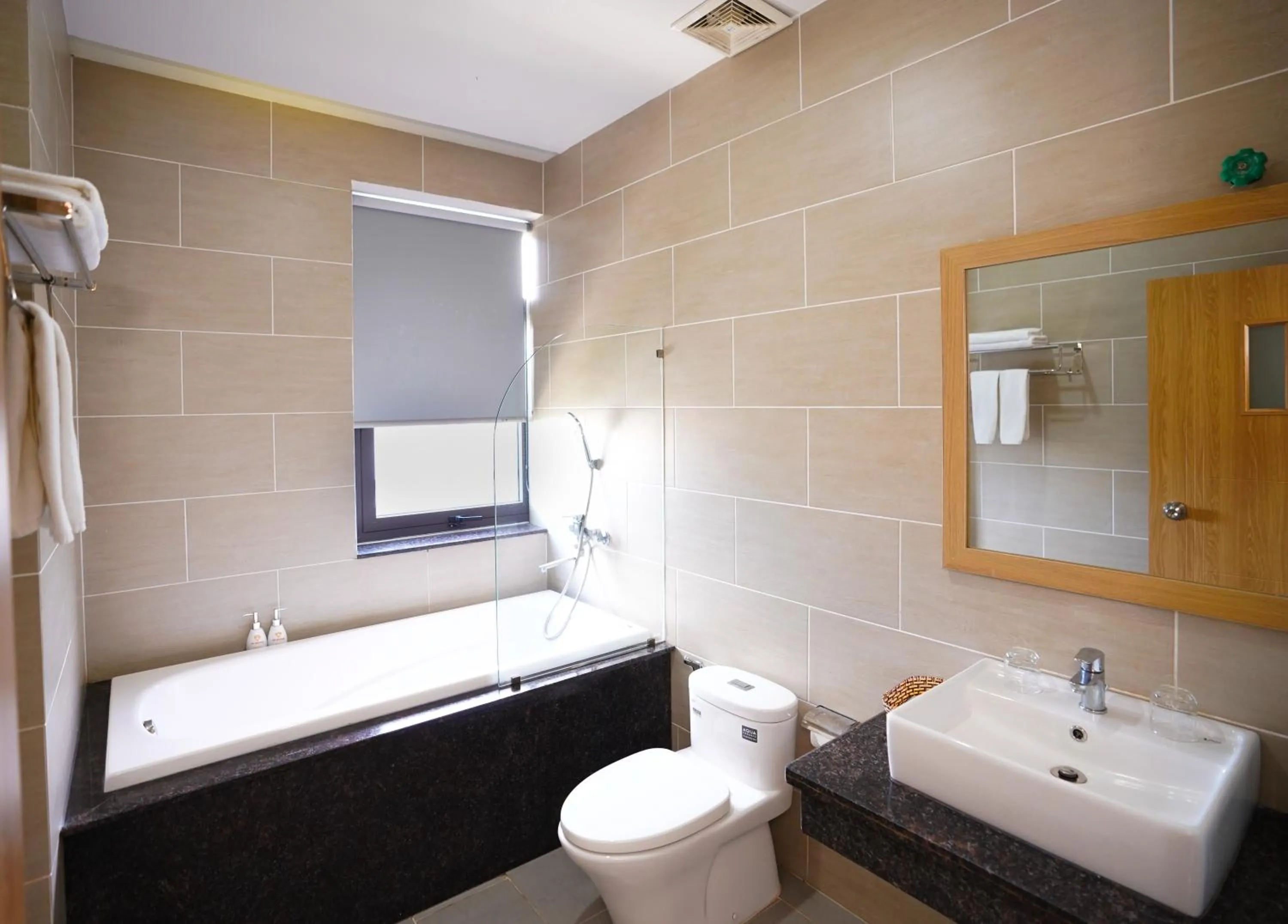 An Dương Hotel & Apartment